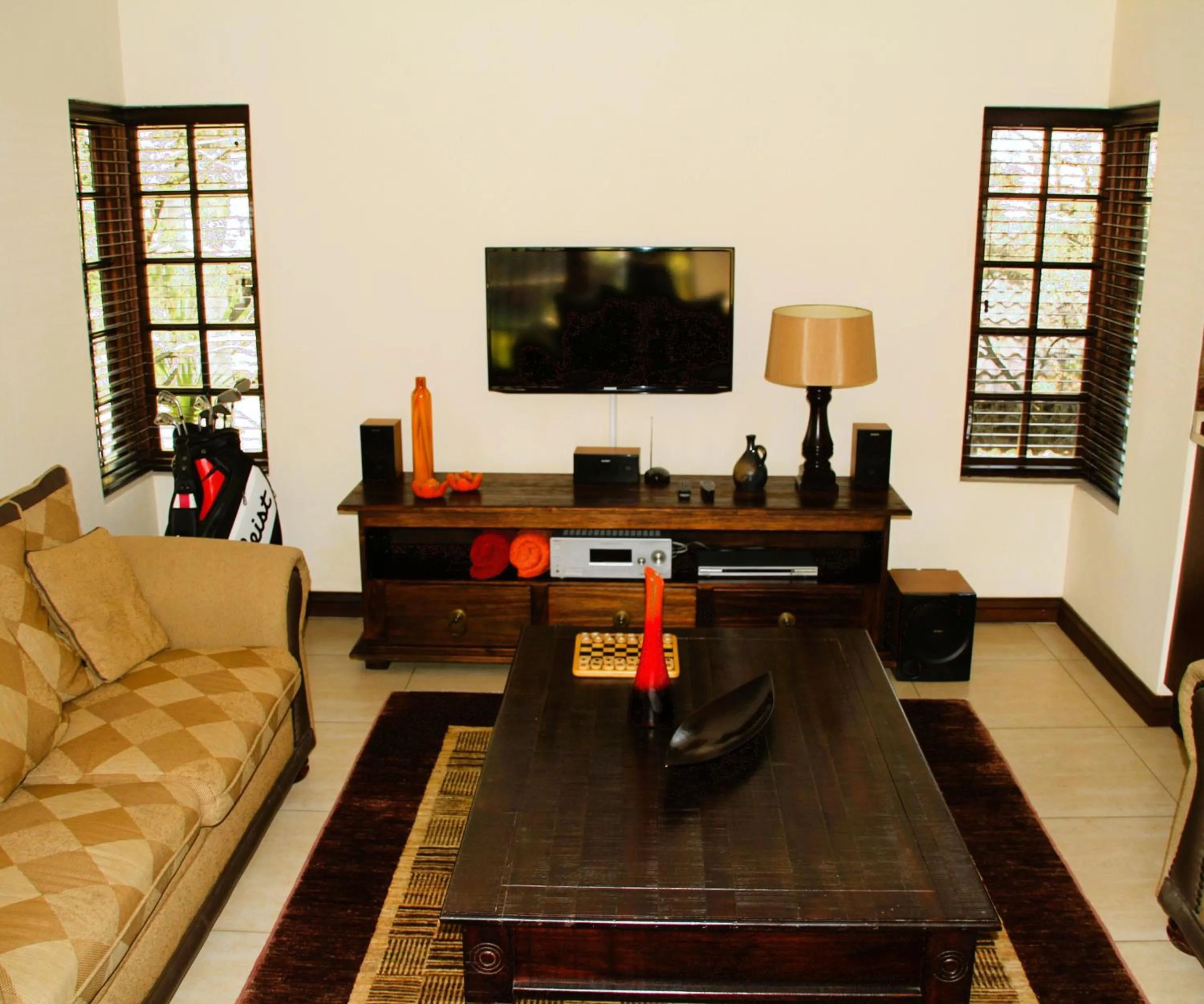 Living room in White River Country Estate Self Catering Apartment