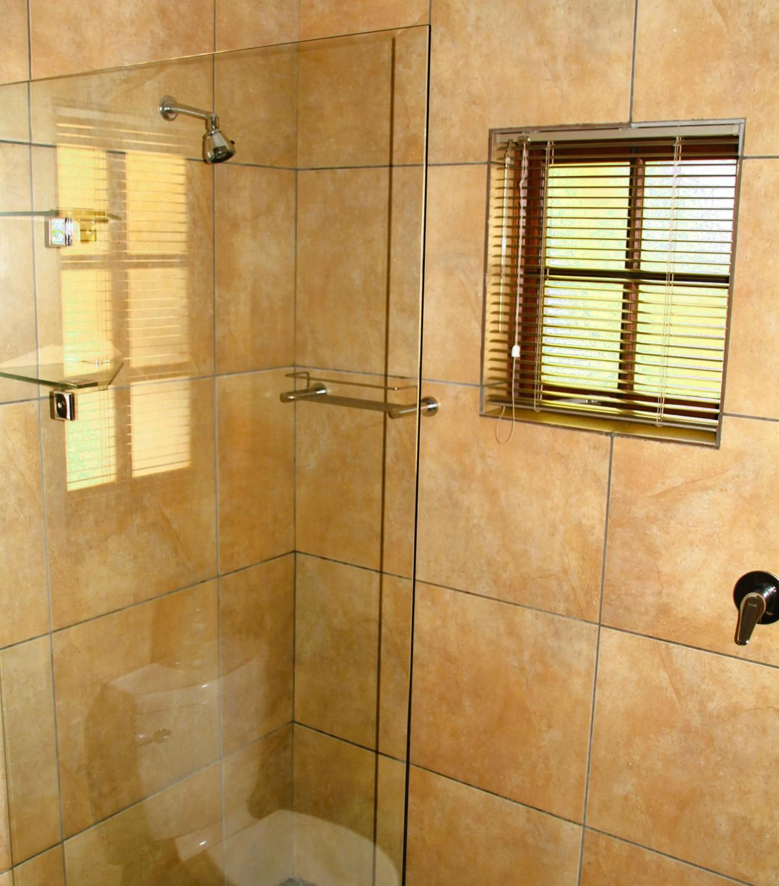 Shower in White River Country Estate Self Catering Apartment