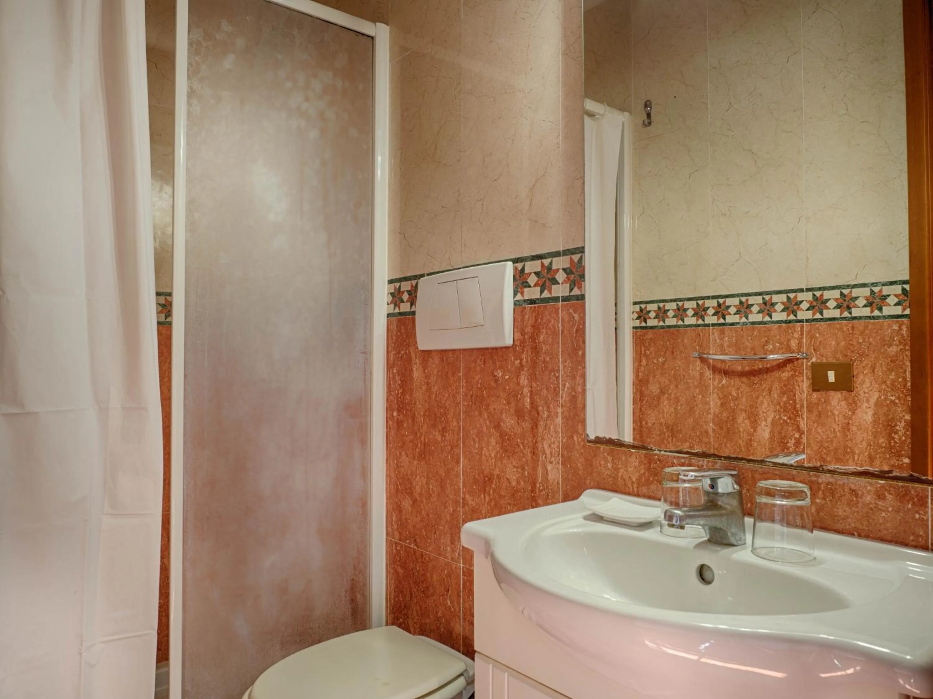 Bathroom in Sunny Guest House