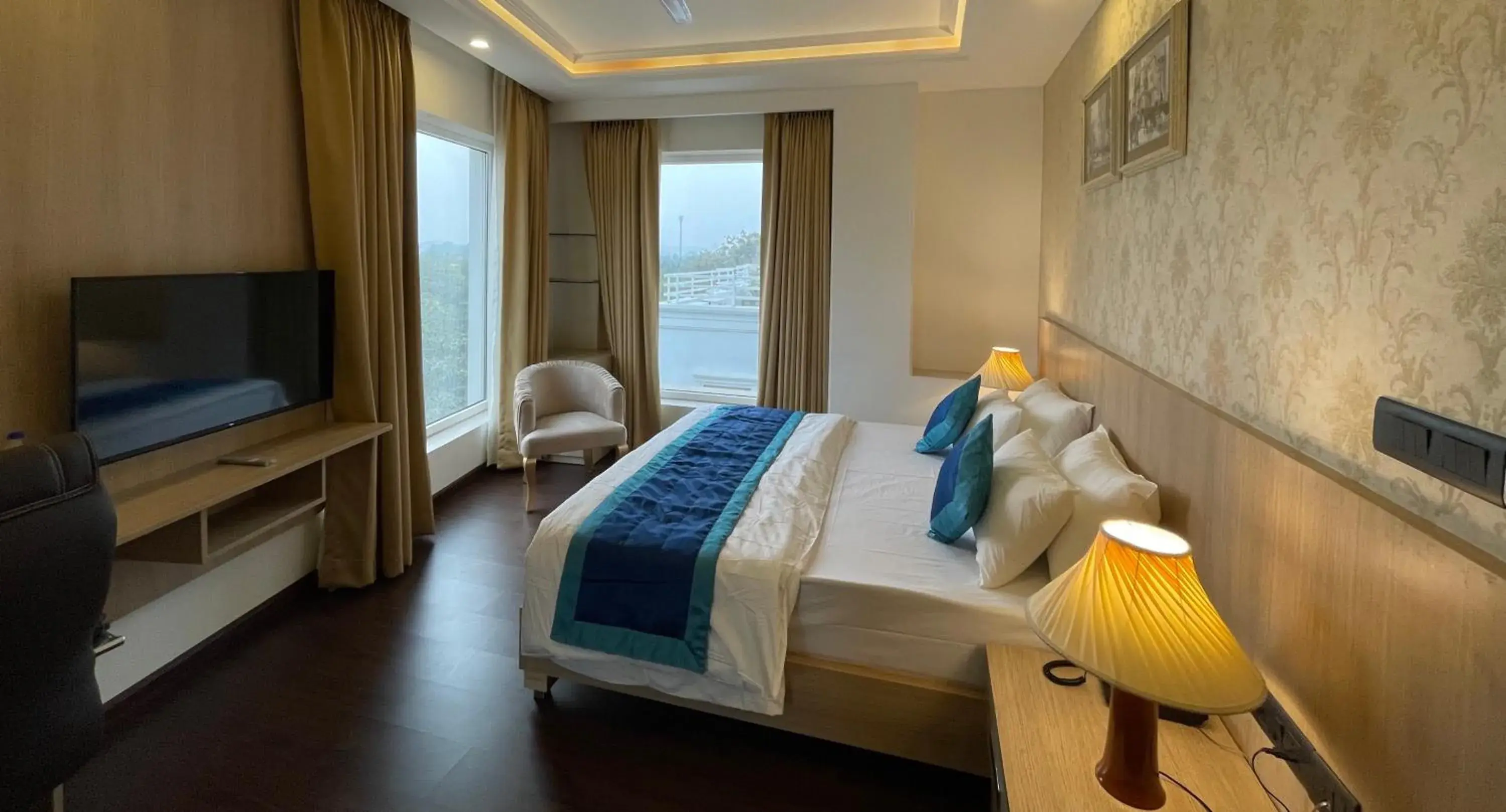 Bed in The Woodbury Bed in The Woodbury