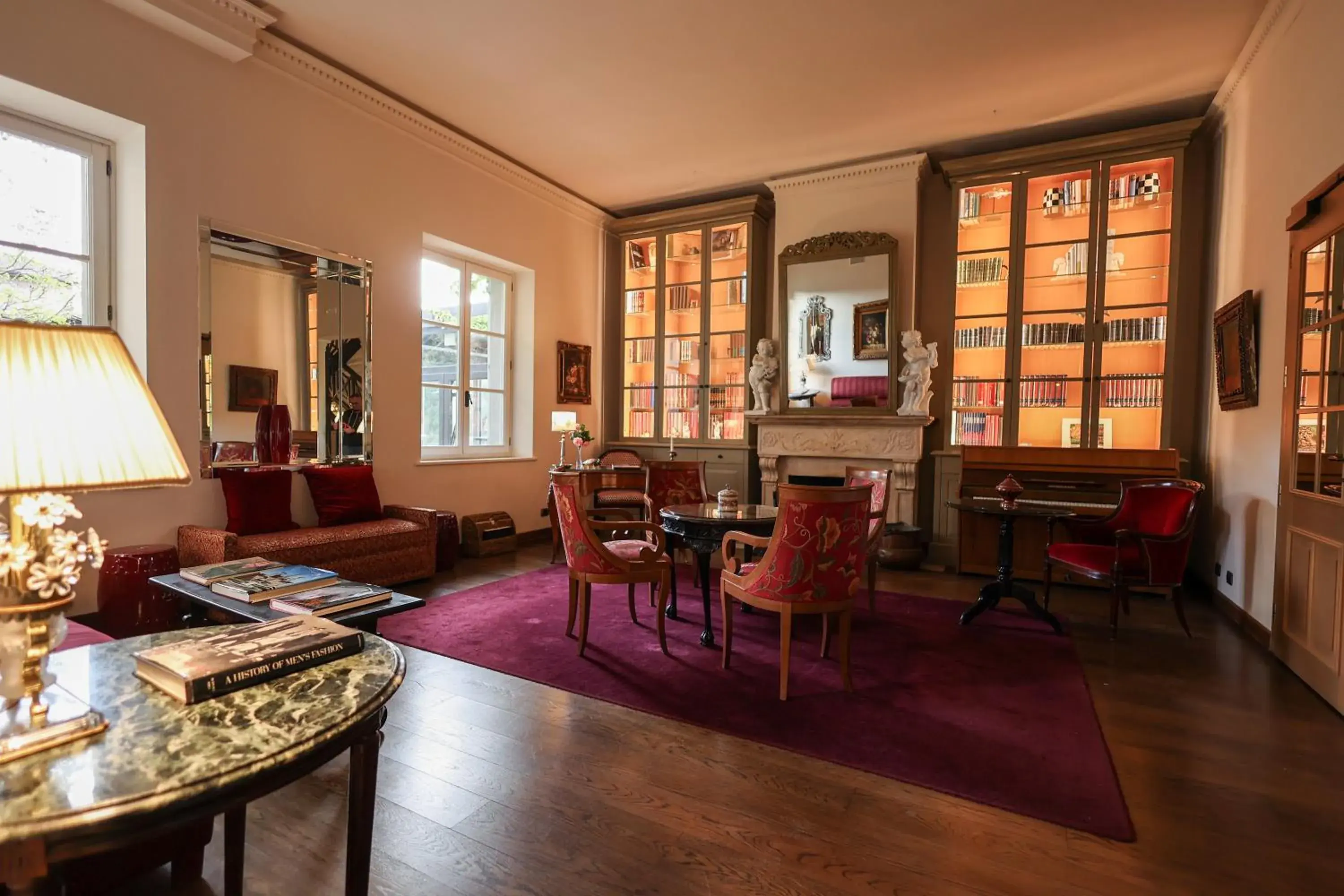 Lobby or reception in Hotel Vannucci Lobby or reception in Hotel Vannucci