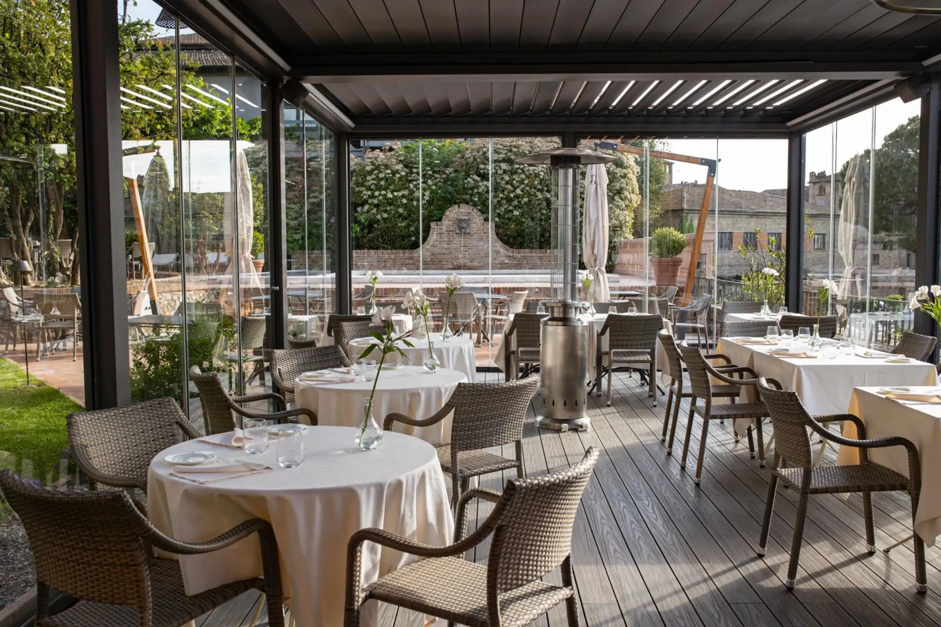 Restaurant/places to eat in Hotel Vannucci Restaurant/places to eat in Hotel Vannucci