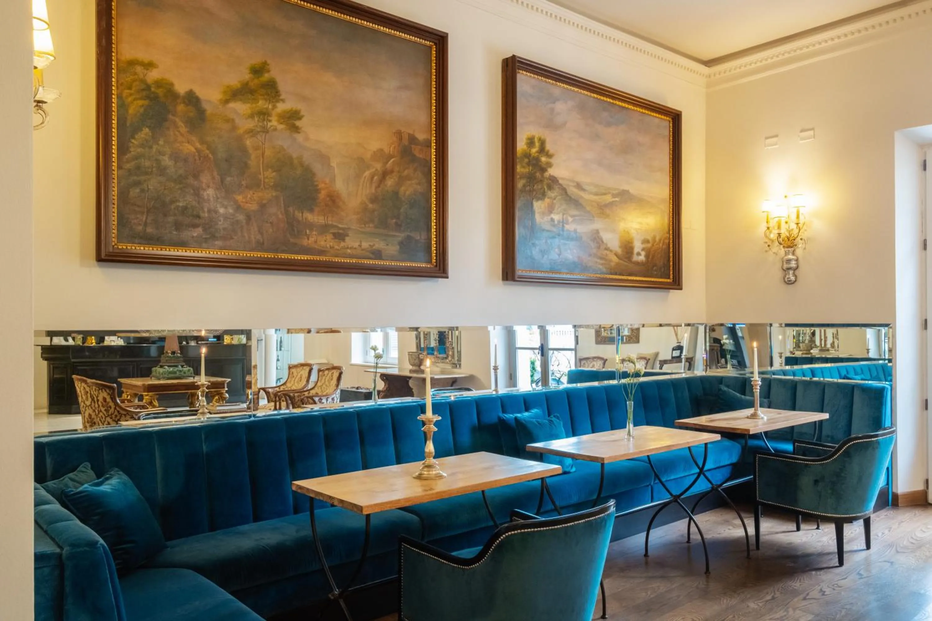 Lobby or reception in Hotel Vannucci