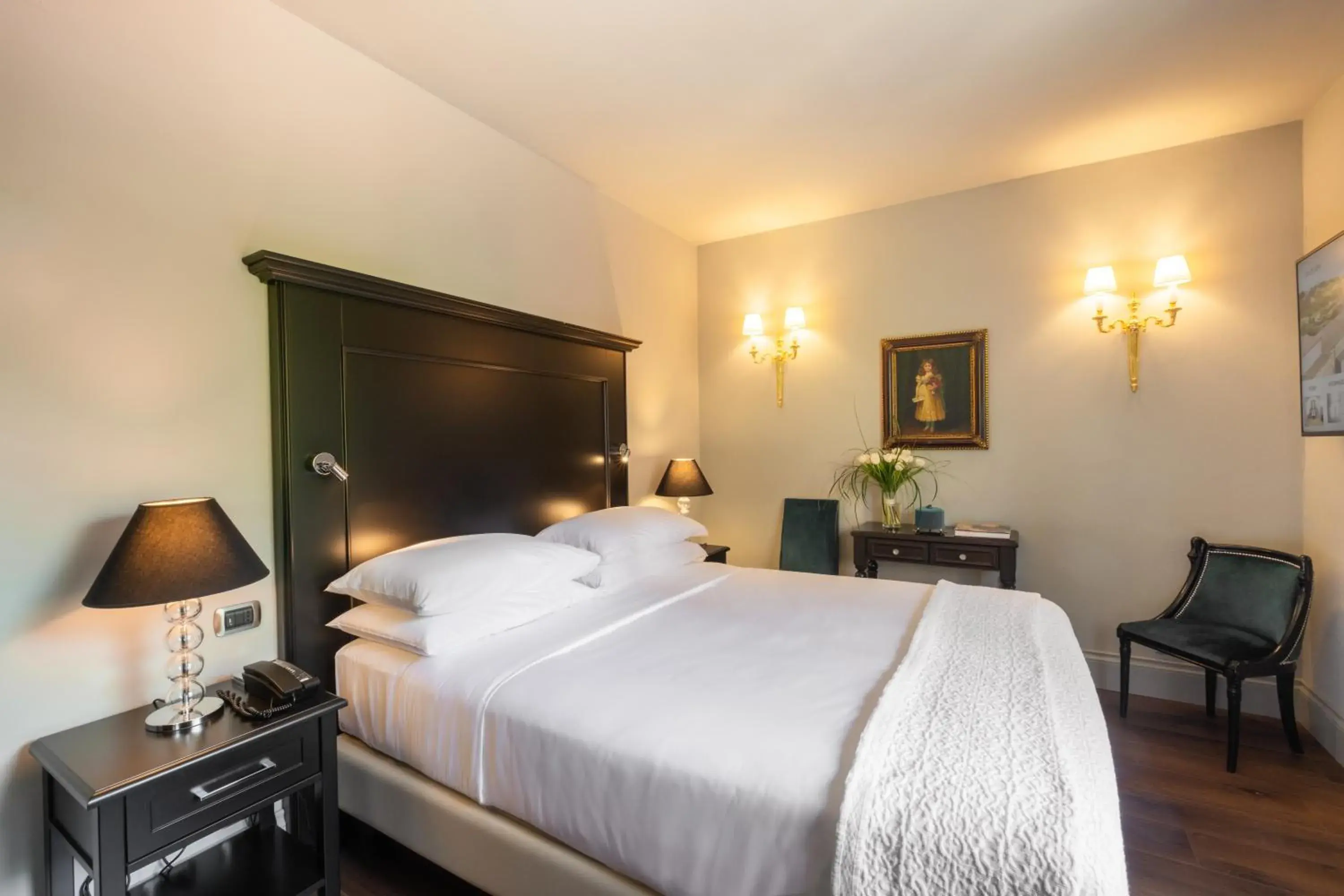 Bedroom, Bed in Hotel Vannucci Bedroom, Bed in Hotel Vannucci