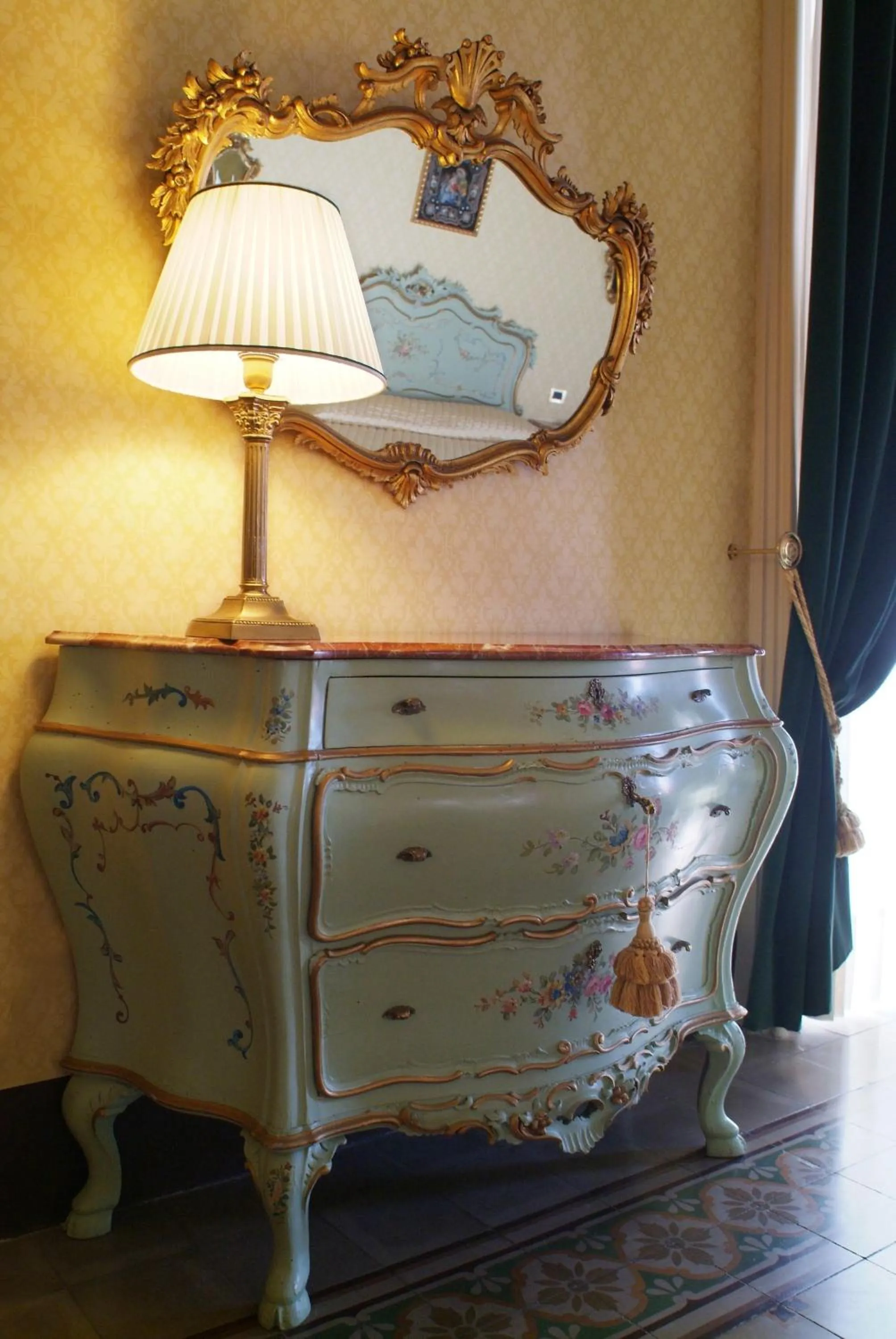 Decorative detail in Palazzo Failla Hotel