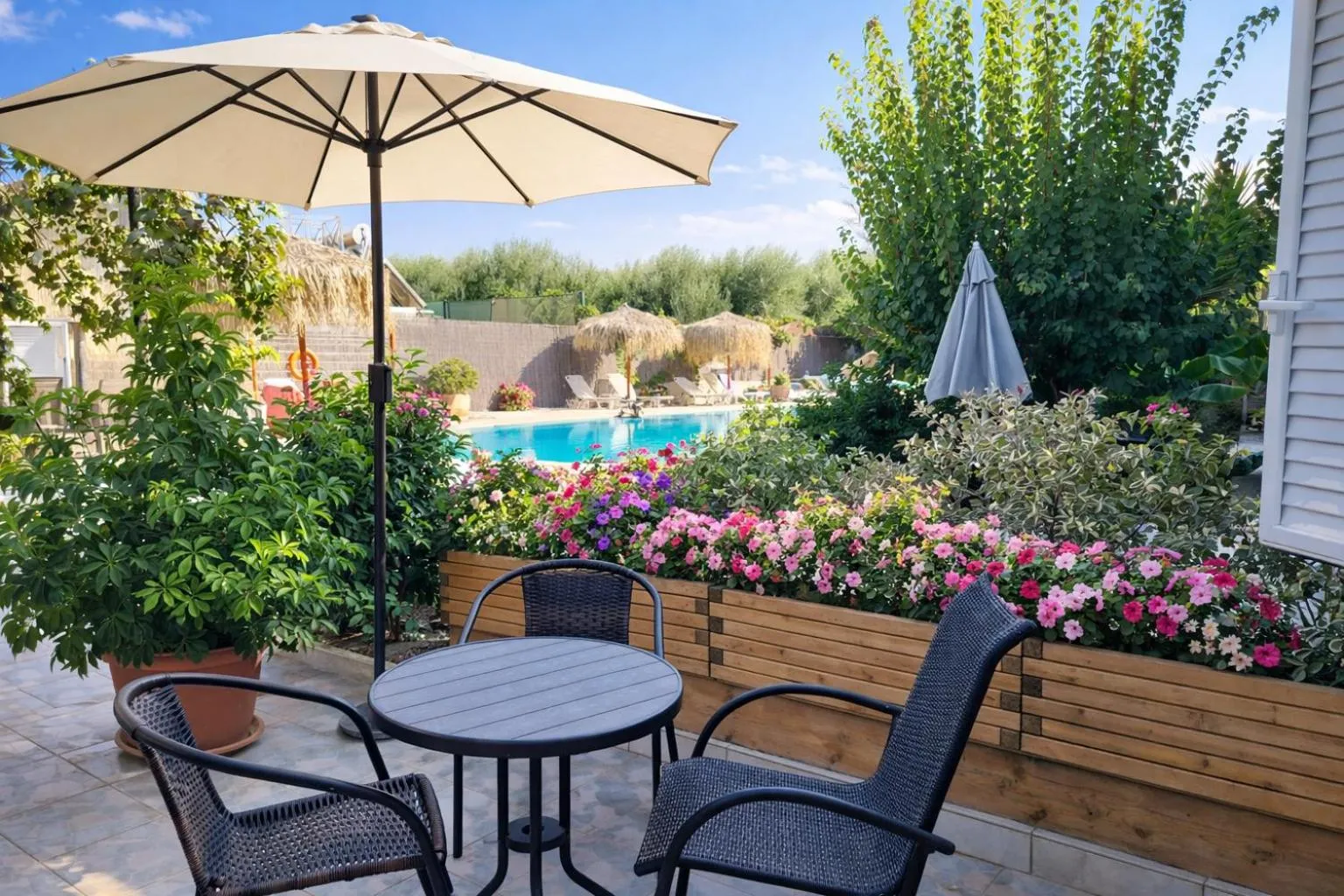 Patio in Secret Garden Hotel