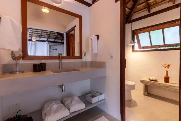 Bathroom in DA GRAÇA HOTEL