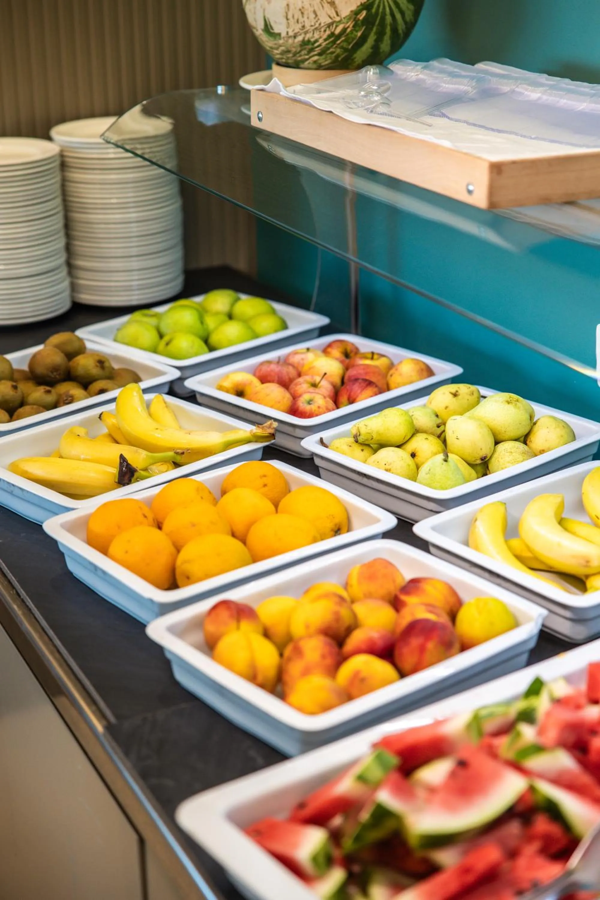 Buffet breakfast in AMR Hotel - Durres