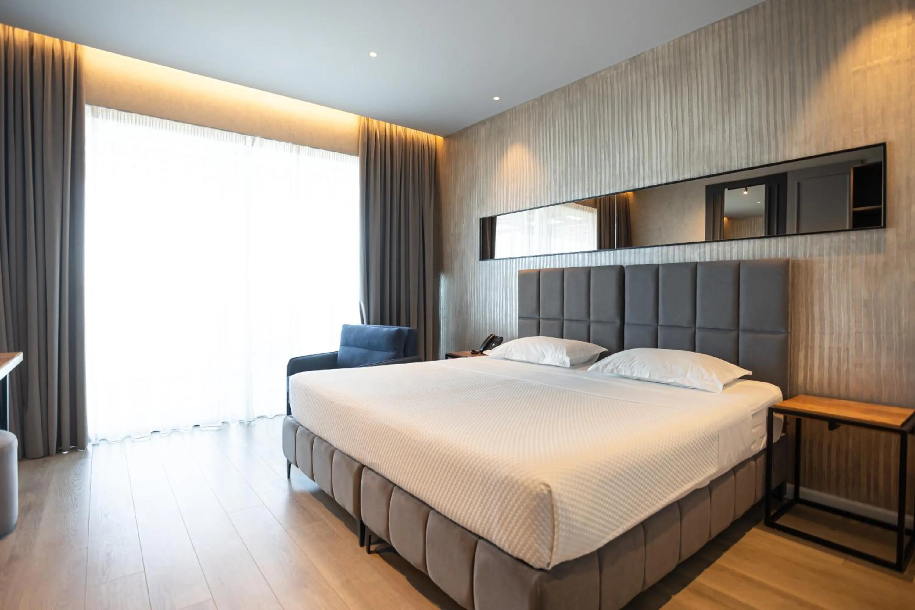 Bedroom, Bed in AMR Hotel - Durres