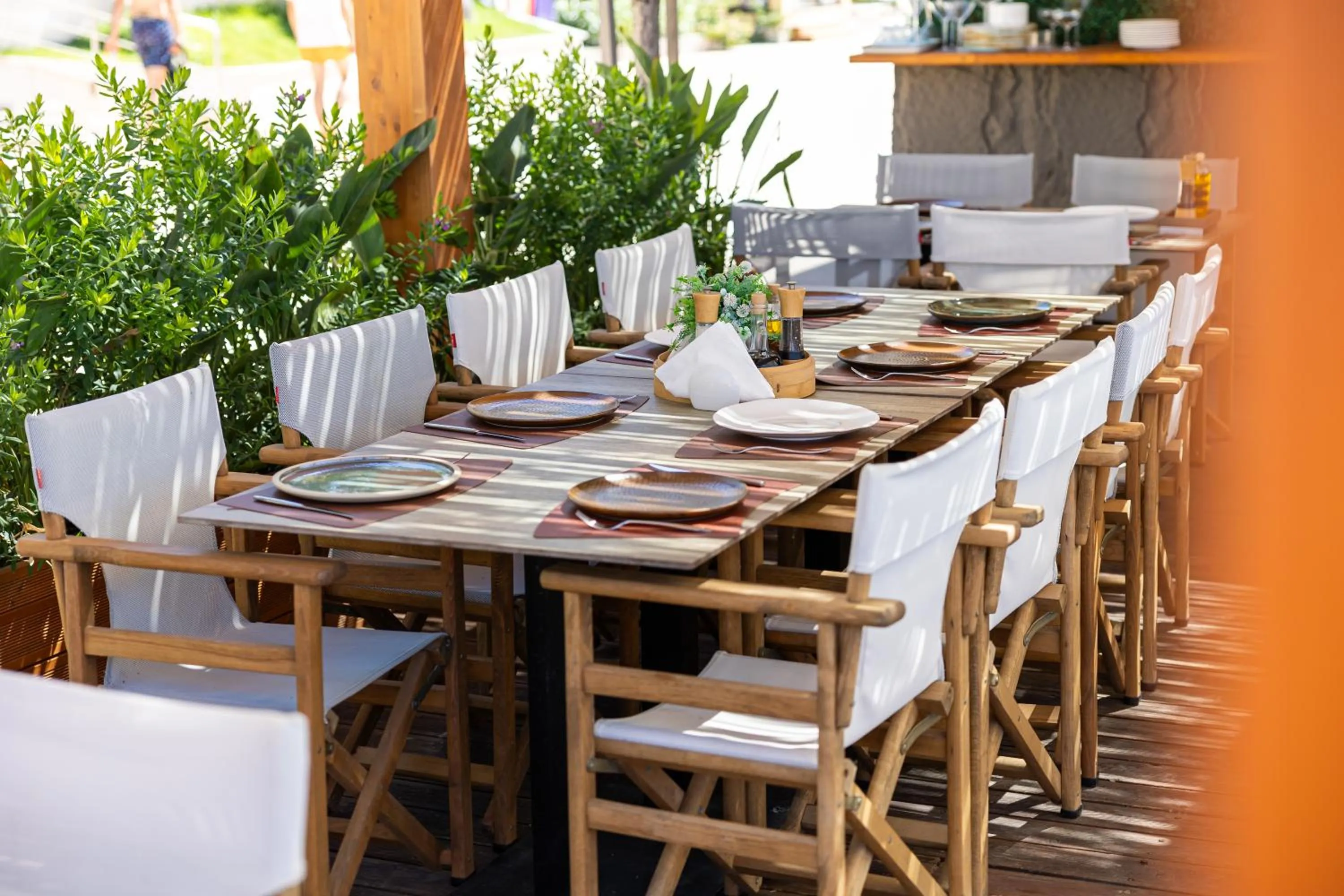 Restaurant/places to eat in AMR Hotel - Durres