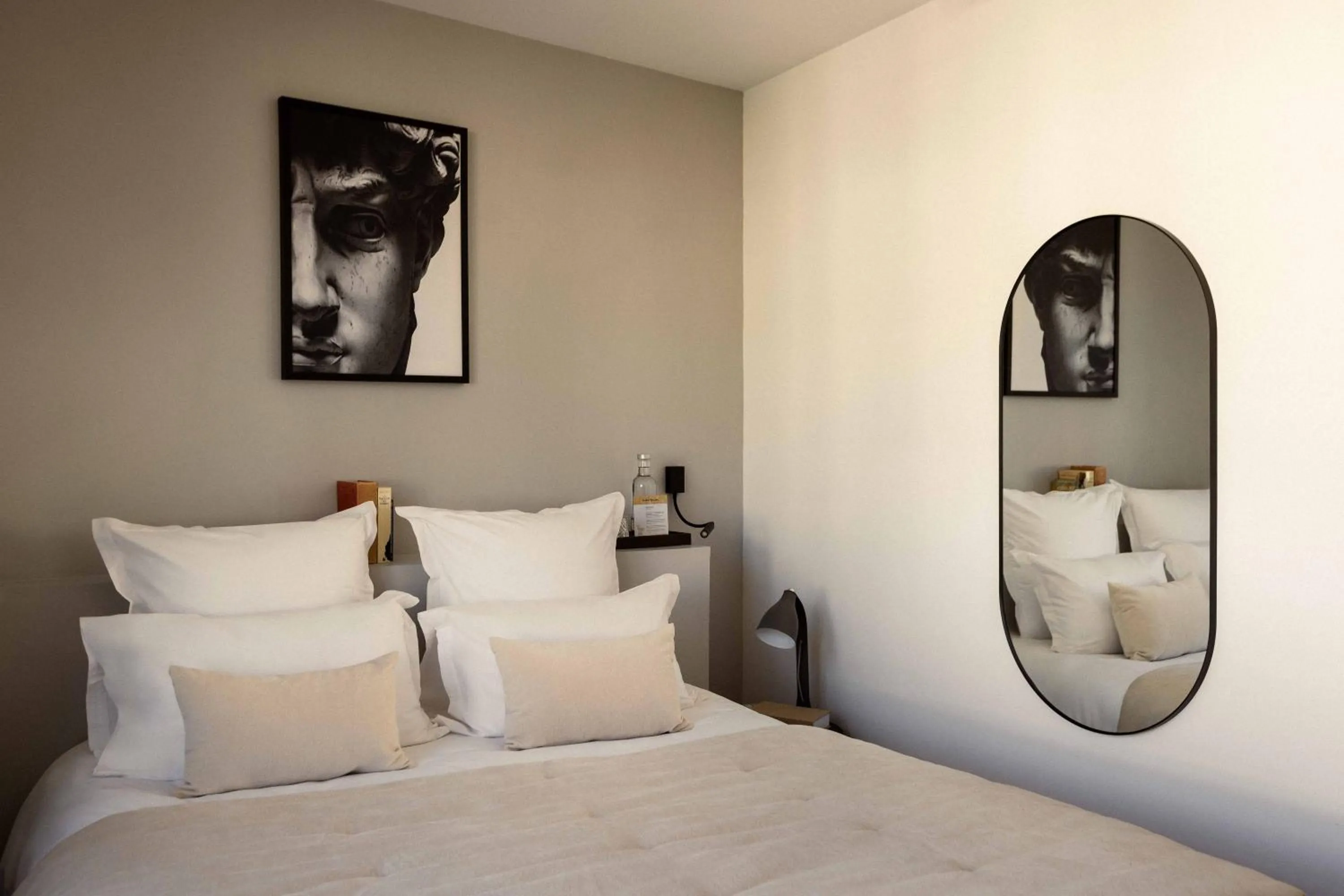 Bedroom, Bed in Markus