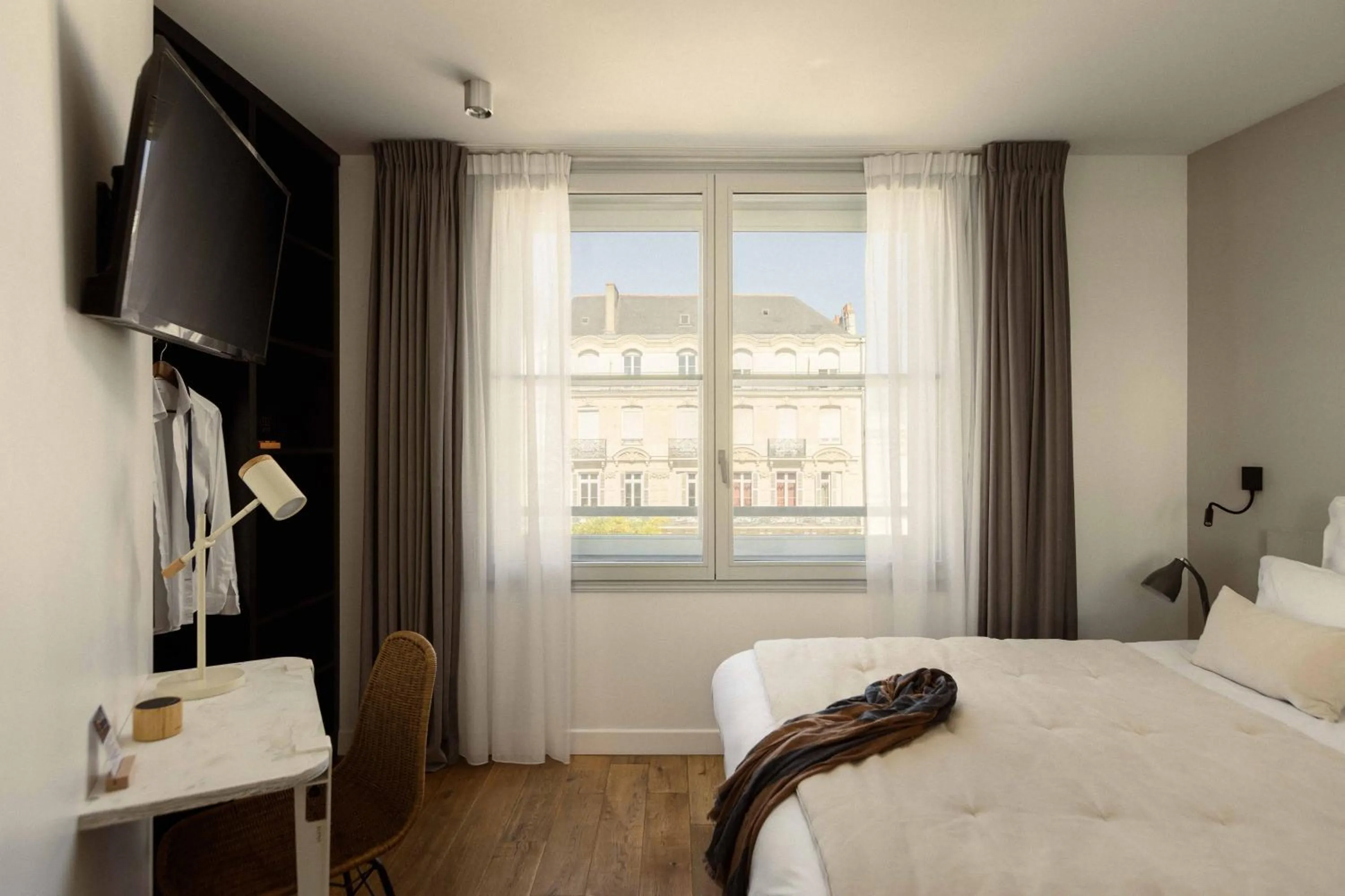 Photo of the whole room, Bed in Markus