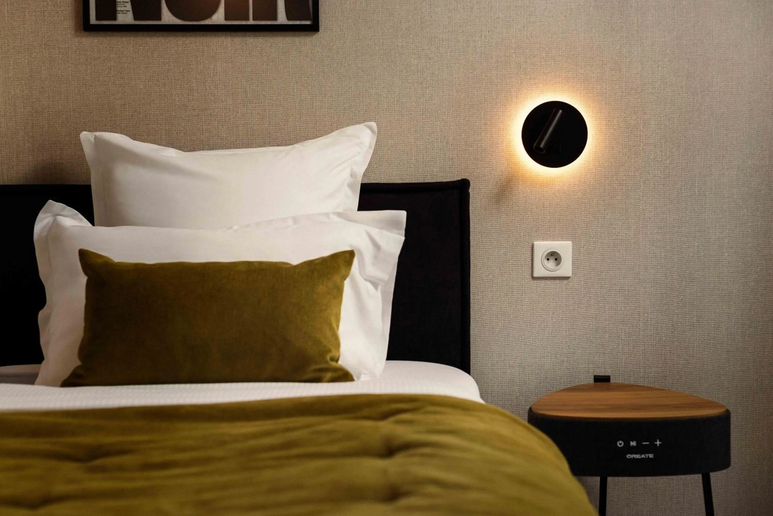 Bedroom, Bed in Markus