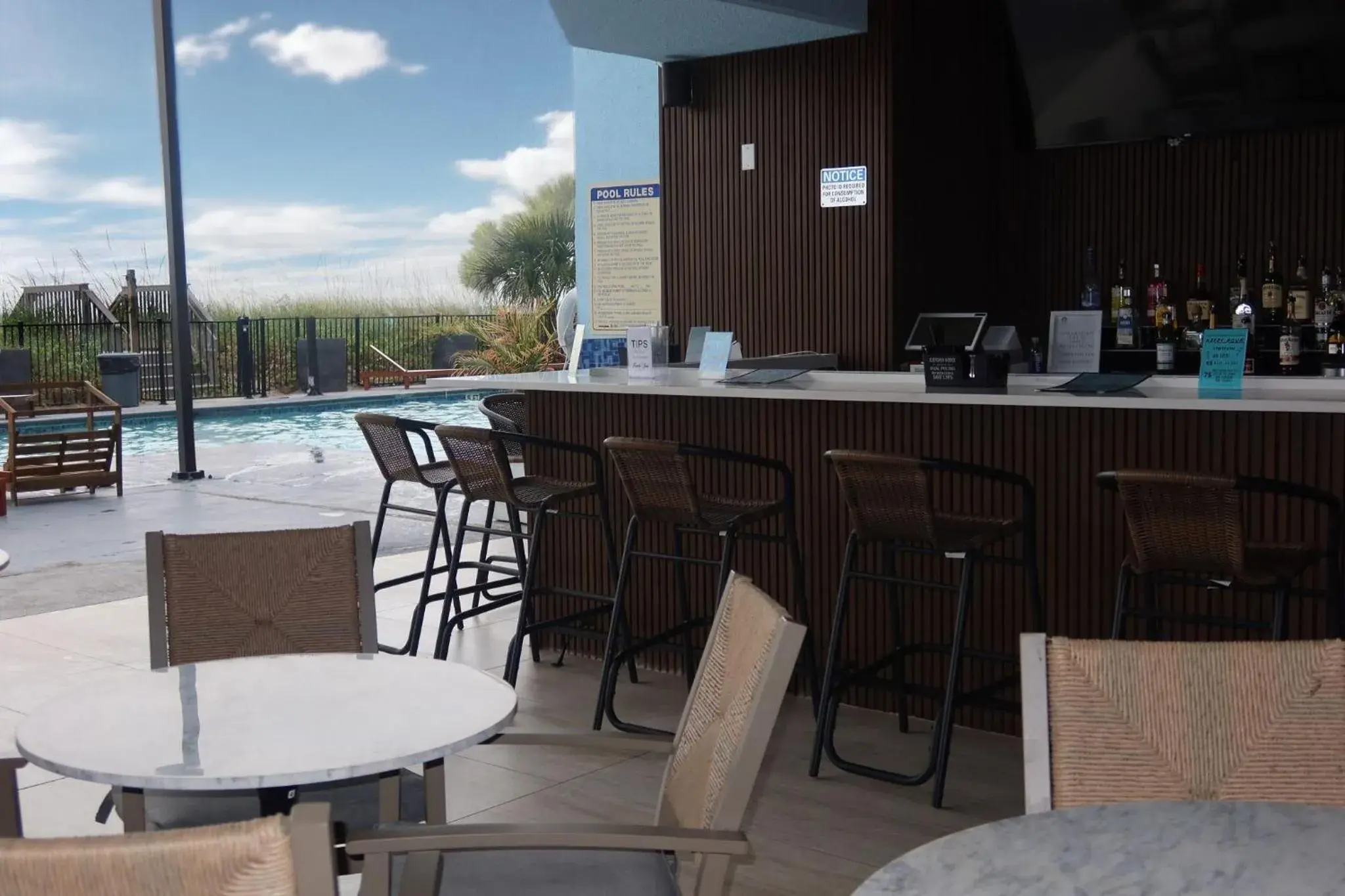 Lounge or bar in Grande Beach Resort Lounge or bar in Grande Beach Resort