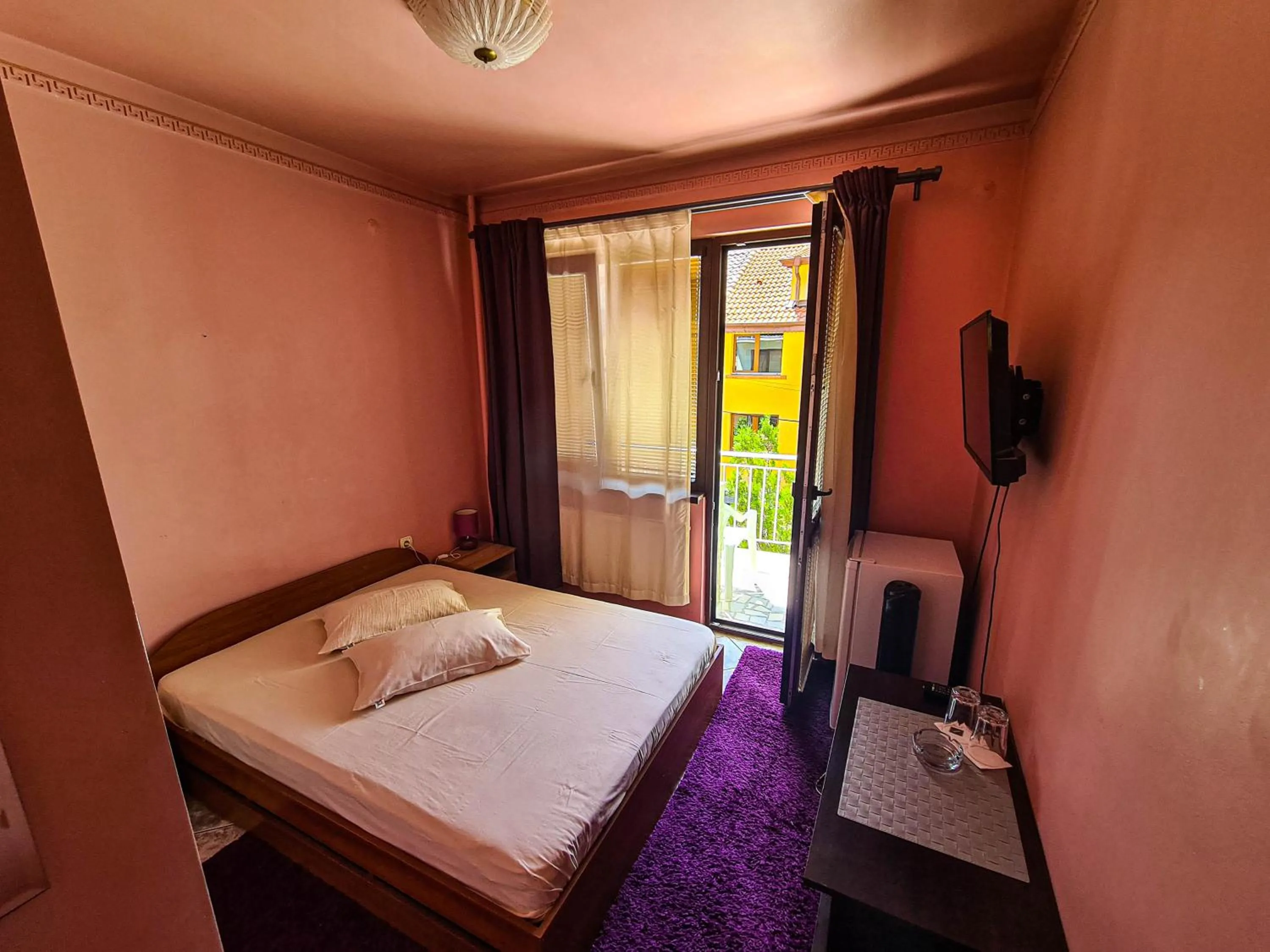 Bed in Hotel Darling