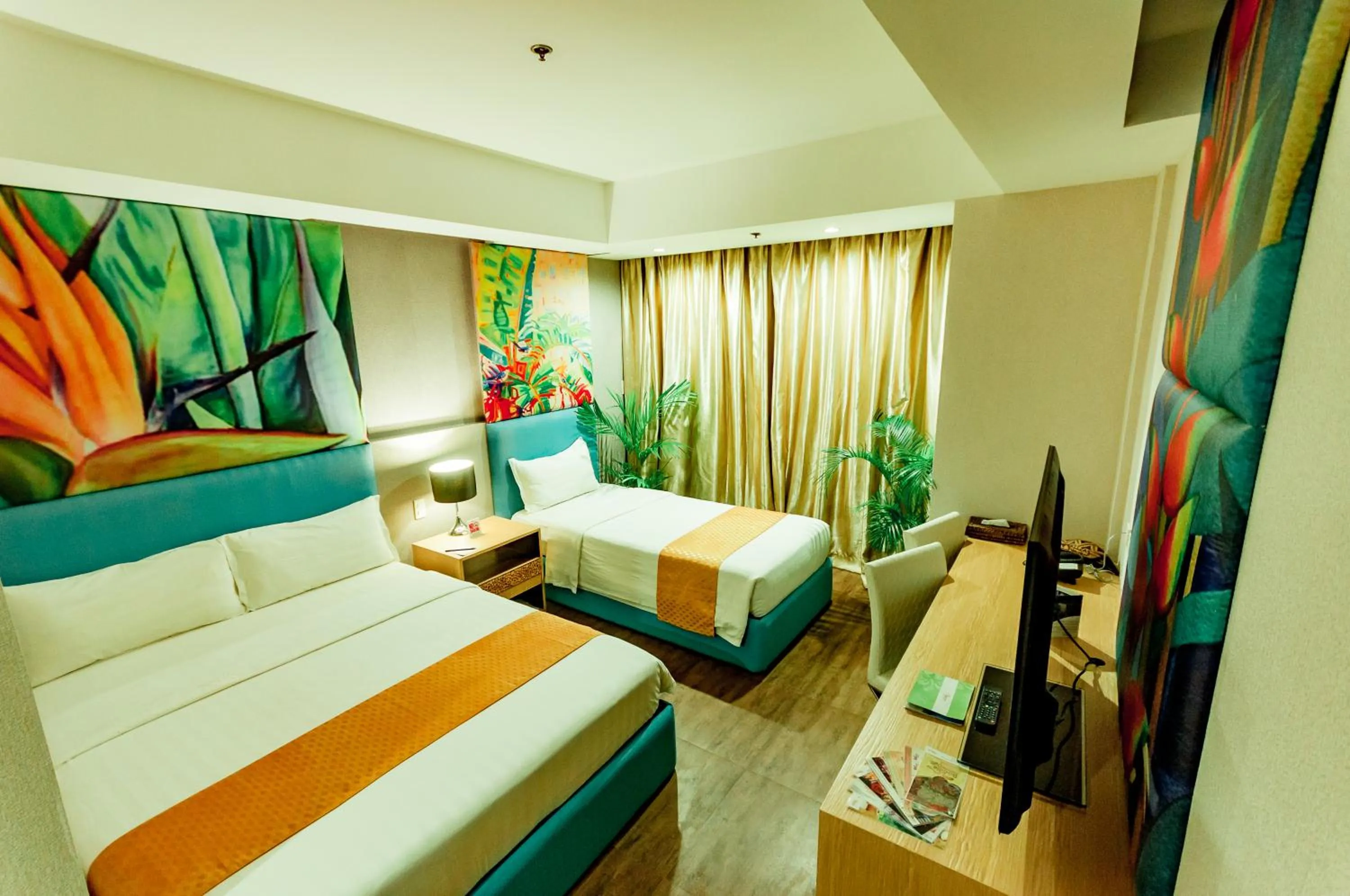 Bed in Aziza Paradise Hotel