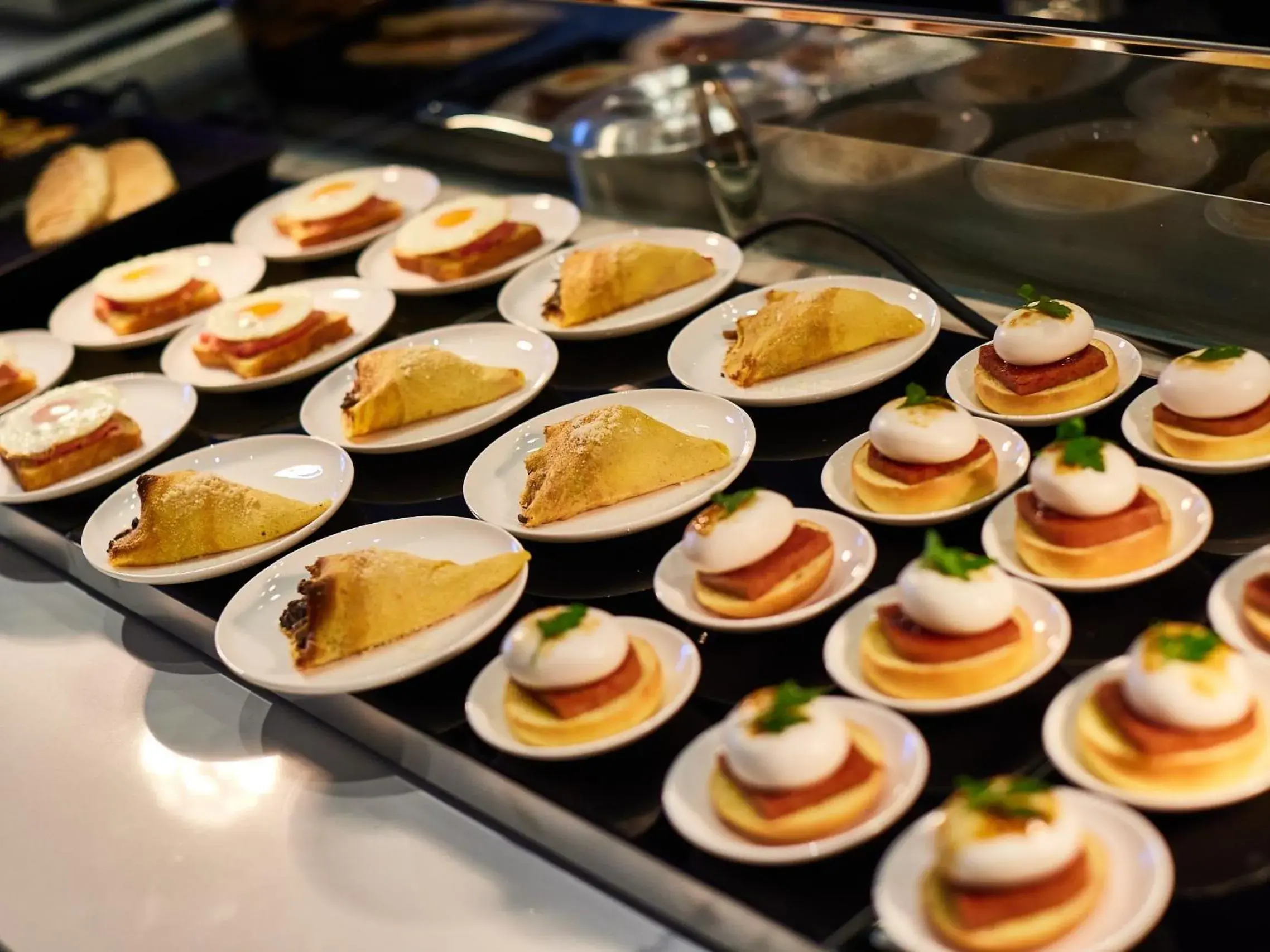 Breakfast in Ryukyu Hotel & Resort Nashiro Beach Breakfast in Ryukyu Hotel & Resort Nashiro Beach