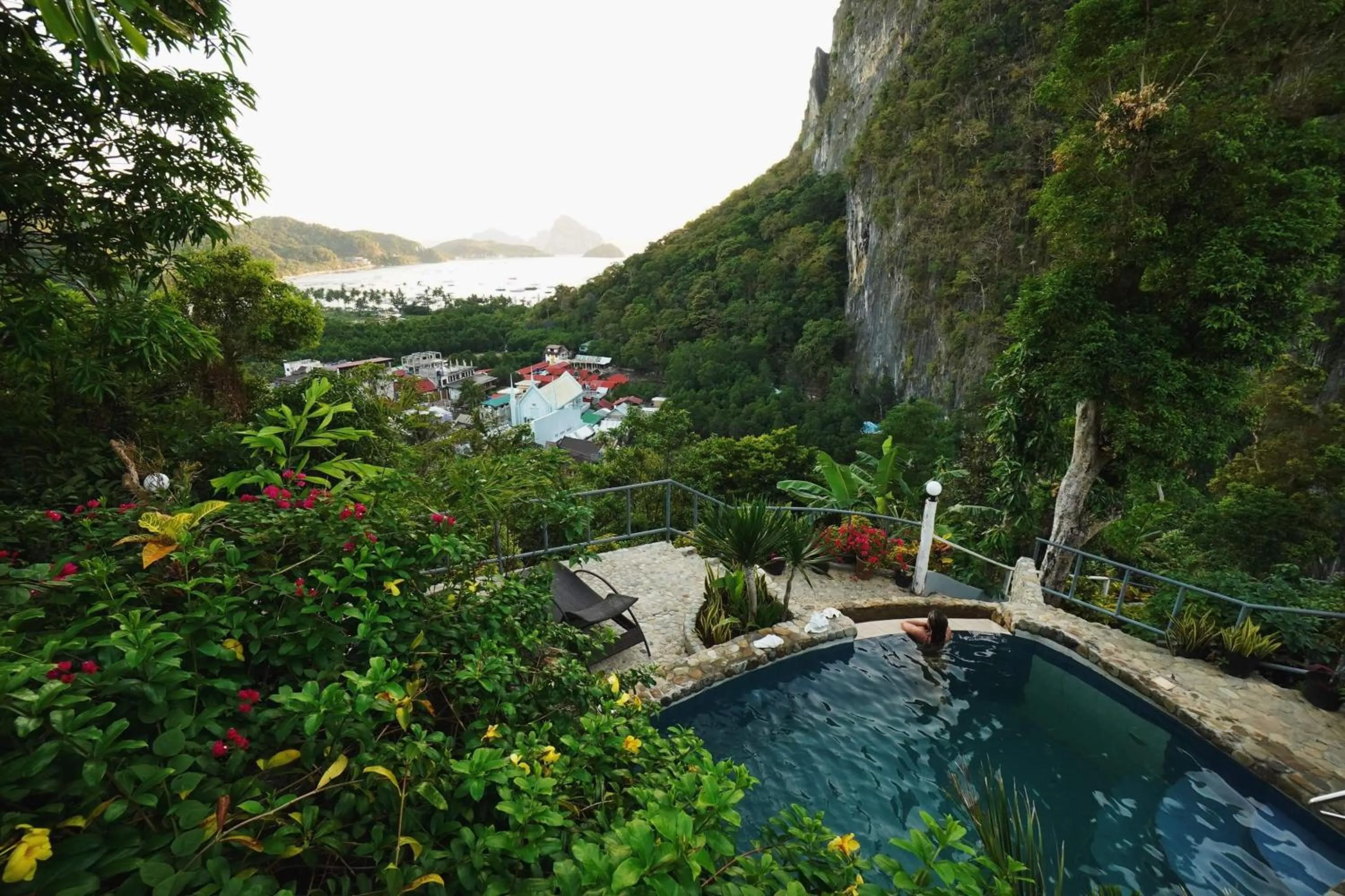 El Nido Viewdeck Cottages