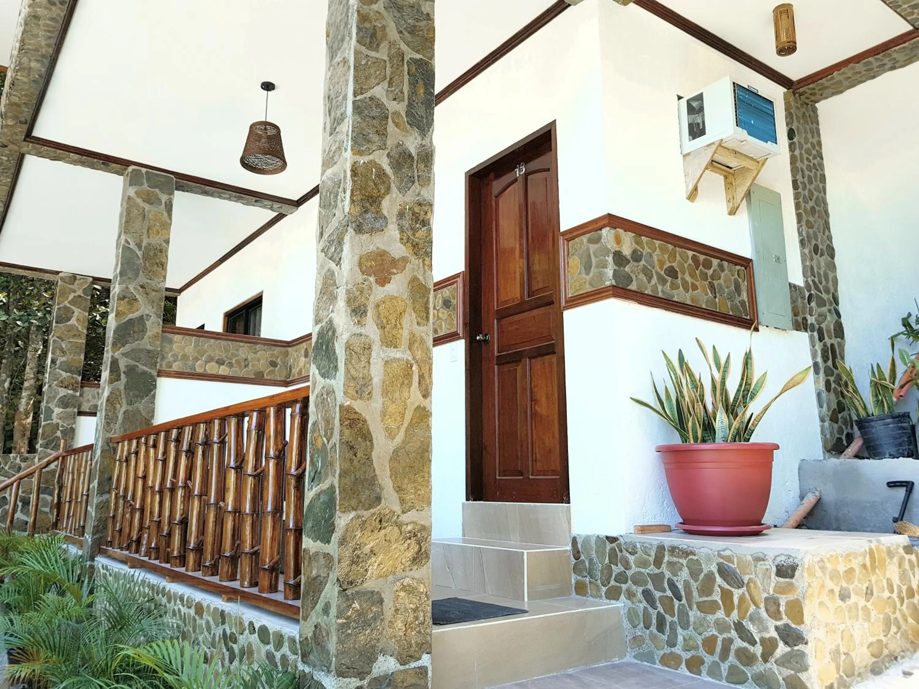 Patio in El Nido Viewdeck Cottages