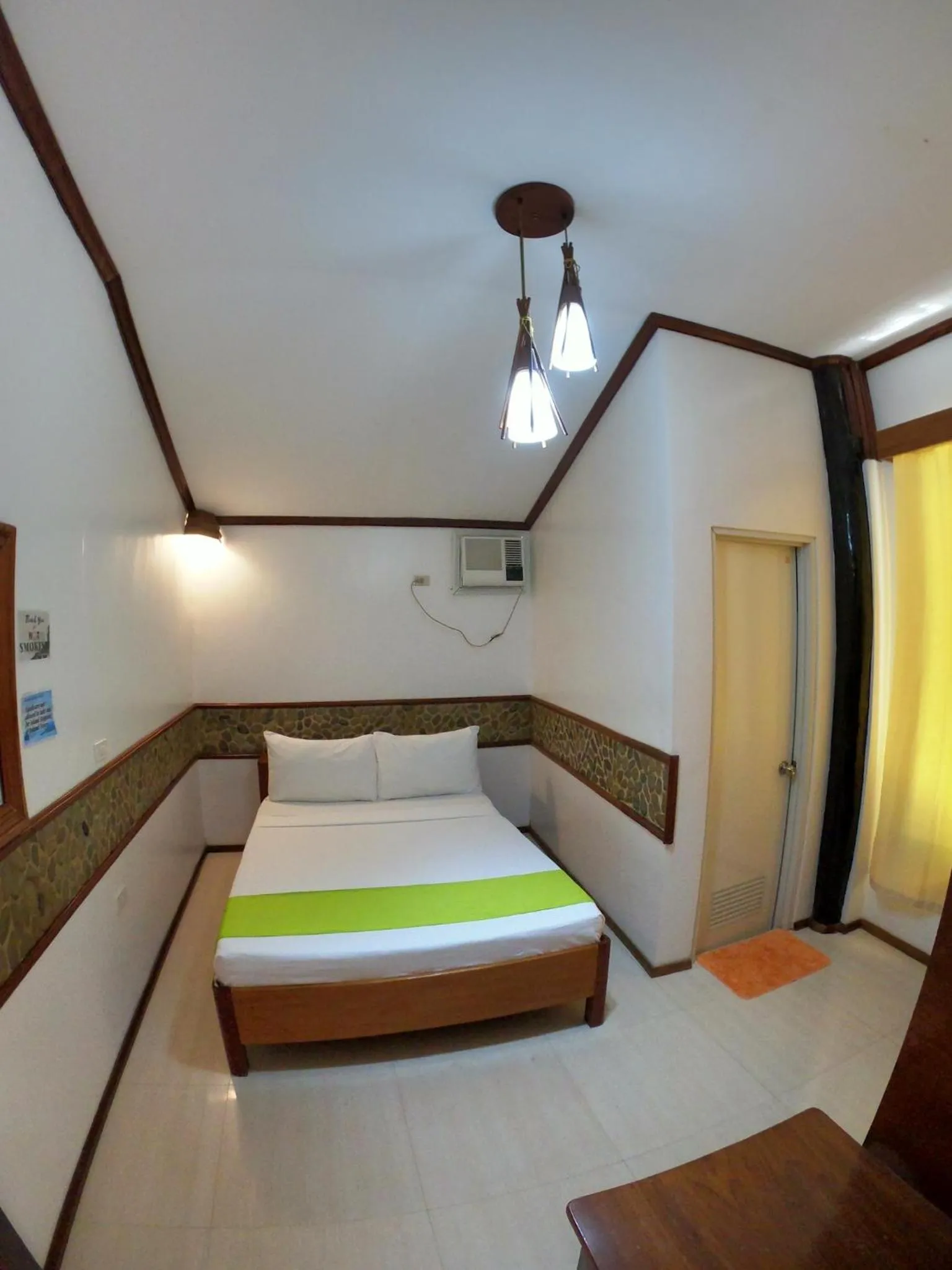 Photo of the whole room, Bed in El Nido Viewdeck Cottages