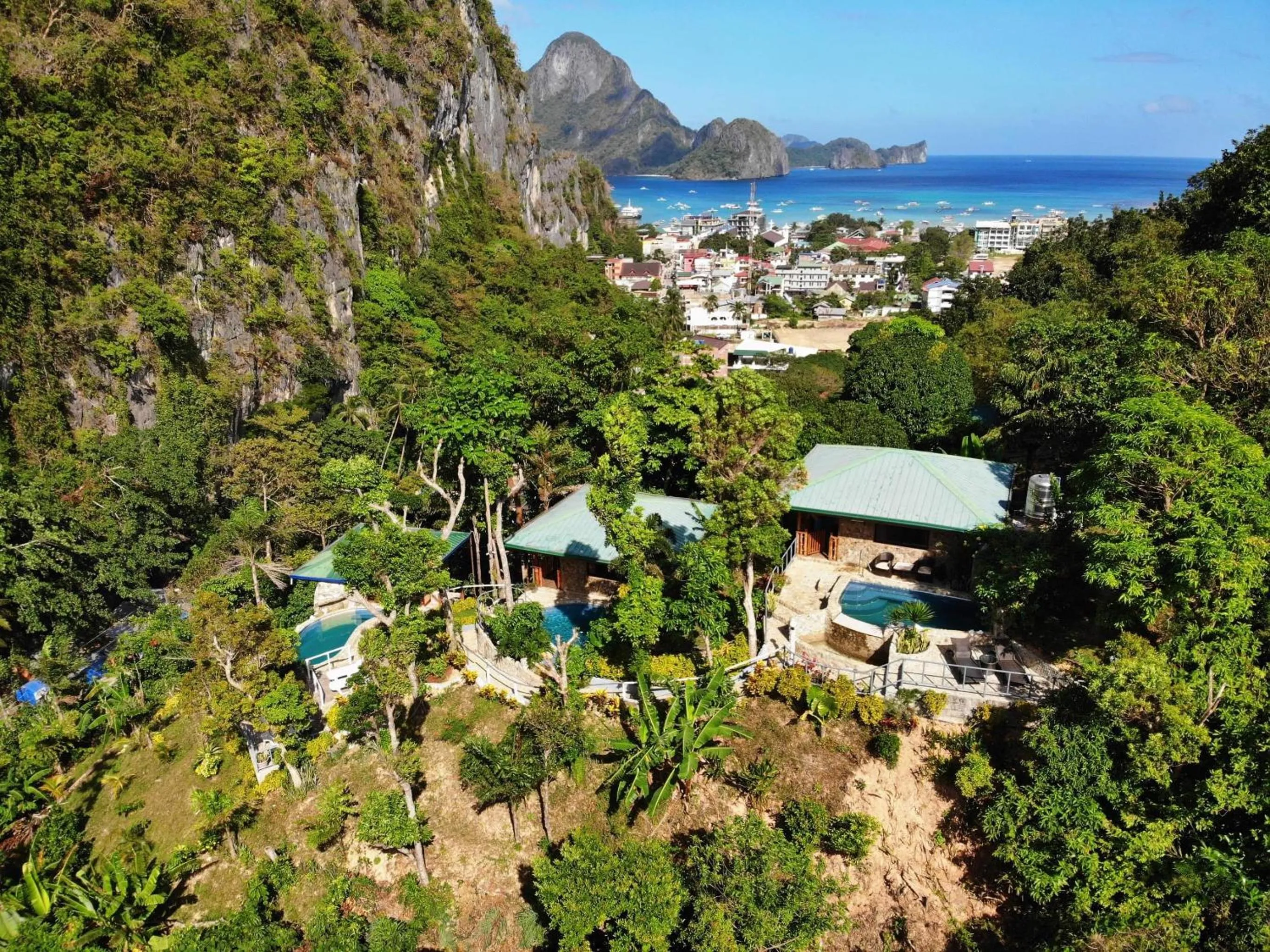 Natural landscape in El Nido Viewdeck Cottages