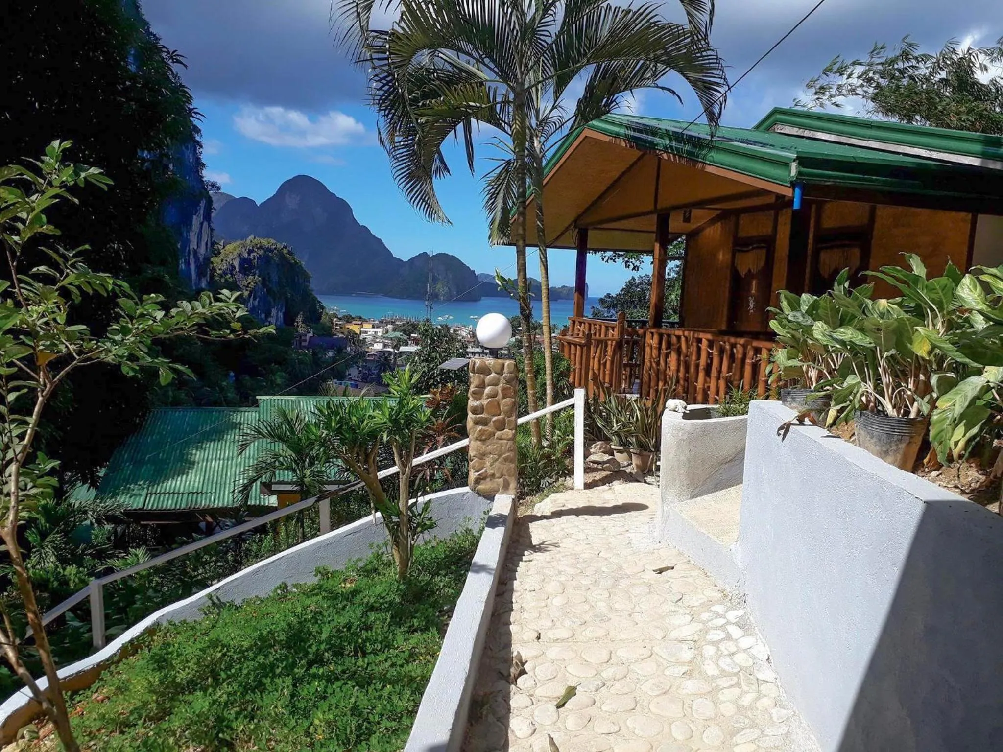 Balcony/Terrace in El Nido Viewdeck Cottages