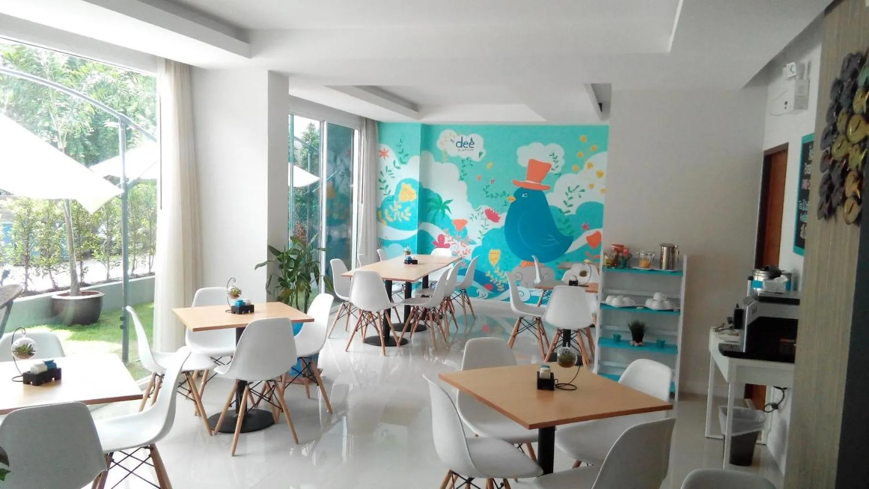 Lounge or bar in By Dee at Jomtien