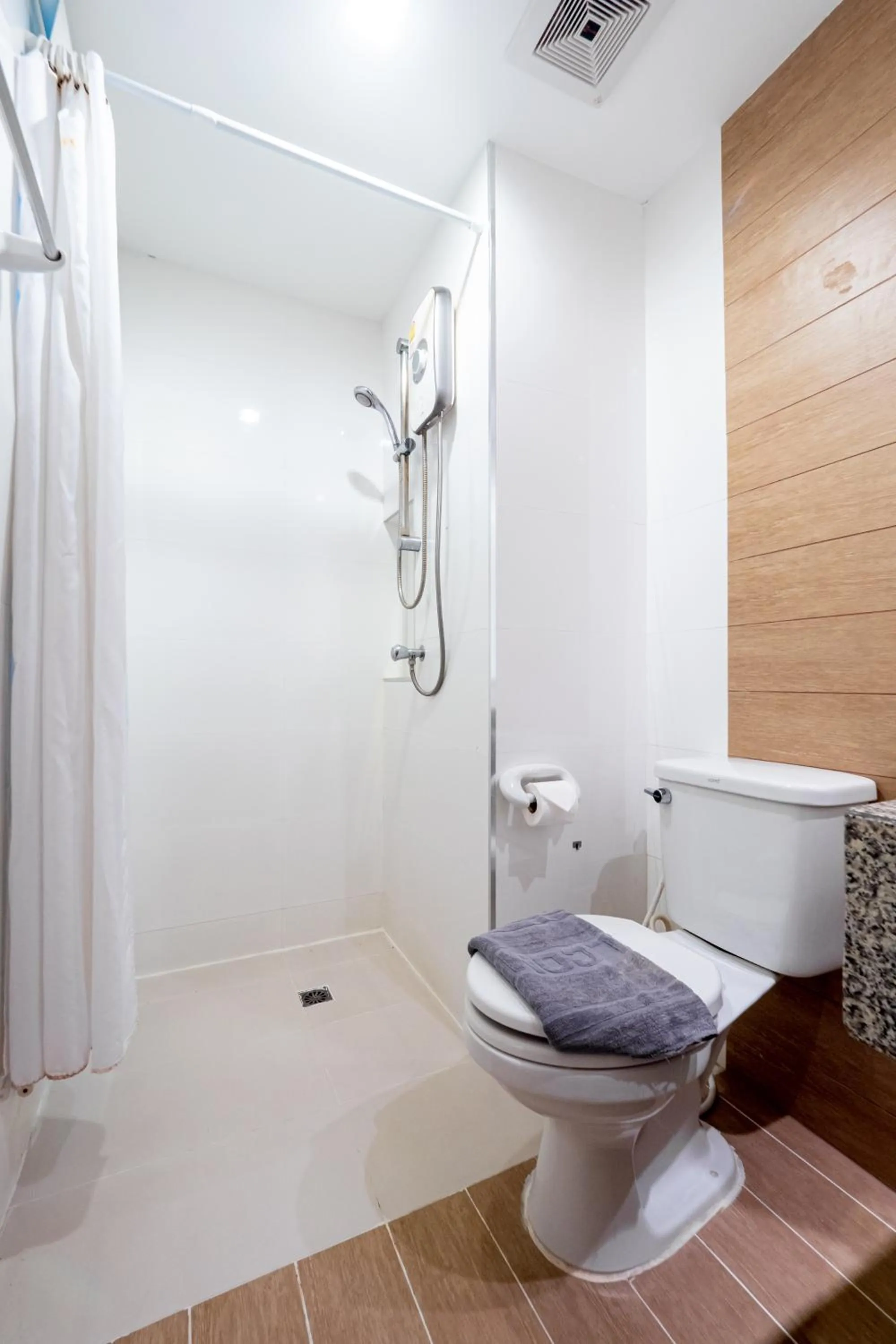 Toilet in By Dee at Jomtien