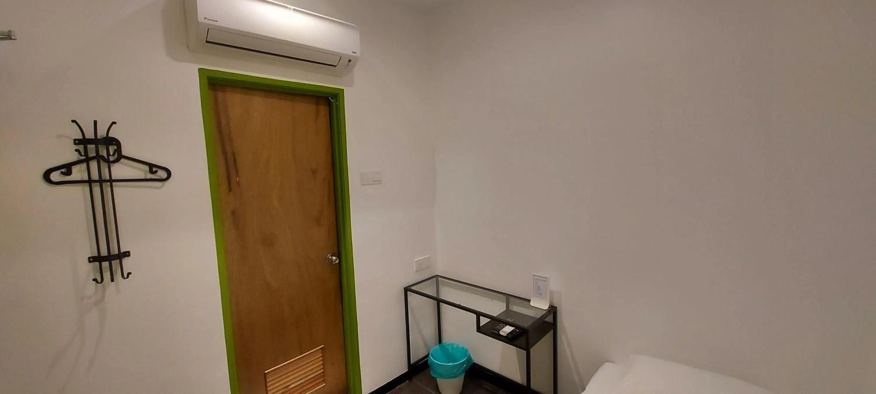 Bathroom in Olive Bedz Hotel