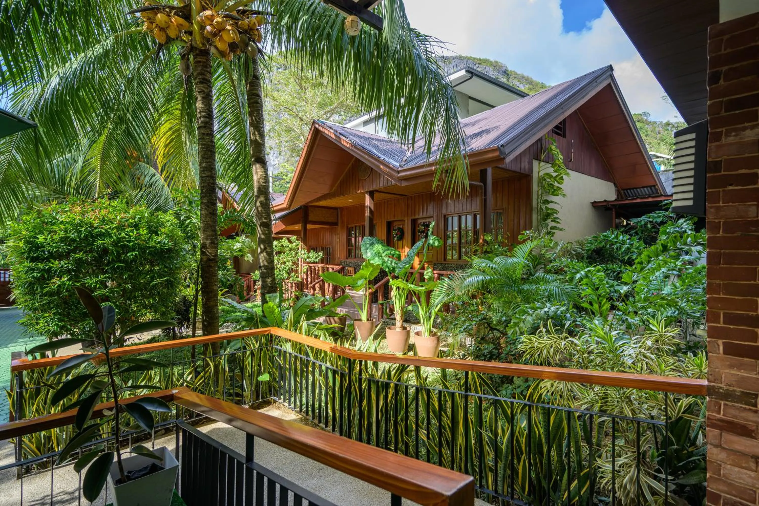 Garden view in Jurias Garden Hotel