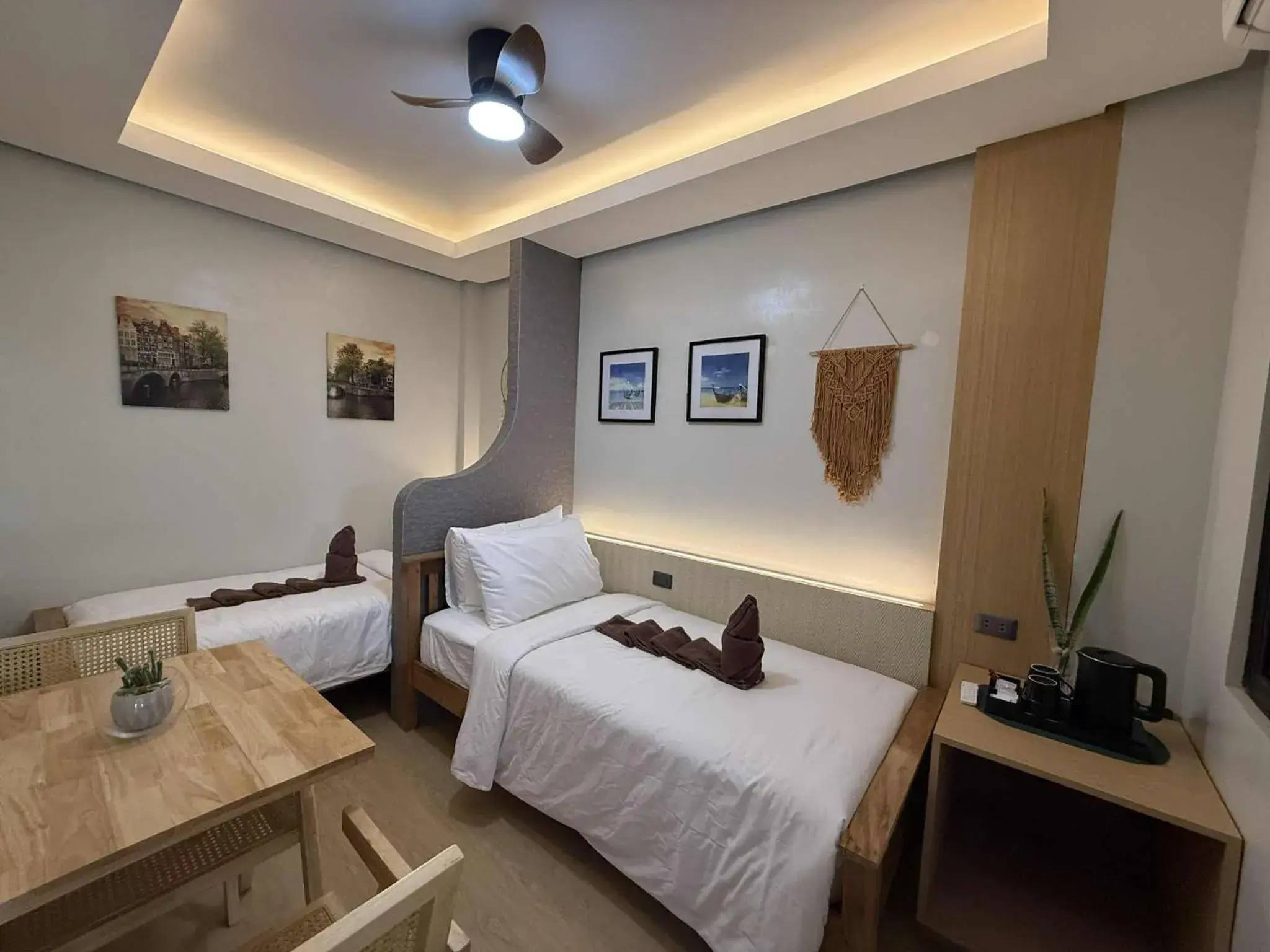 Standard Twin Room in Inngo Tourist Inn Standard Twin Room in Inngo Tourist Inn