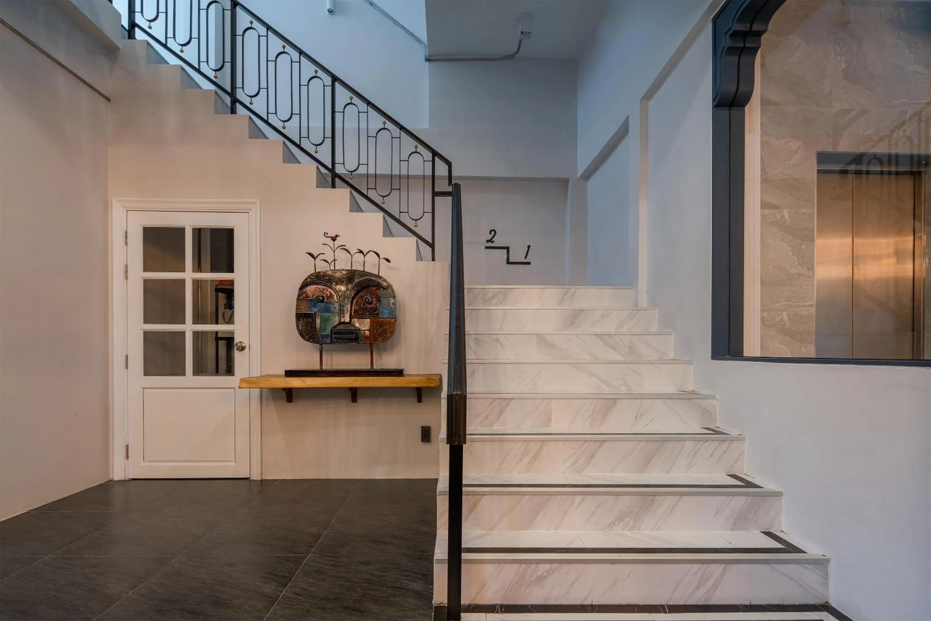 Lobby or reception in Momo Hotel