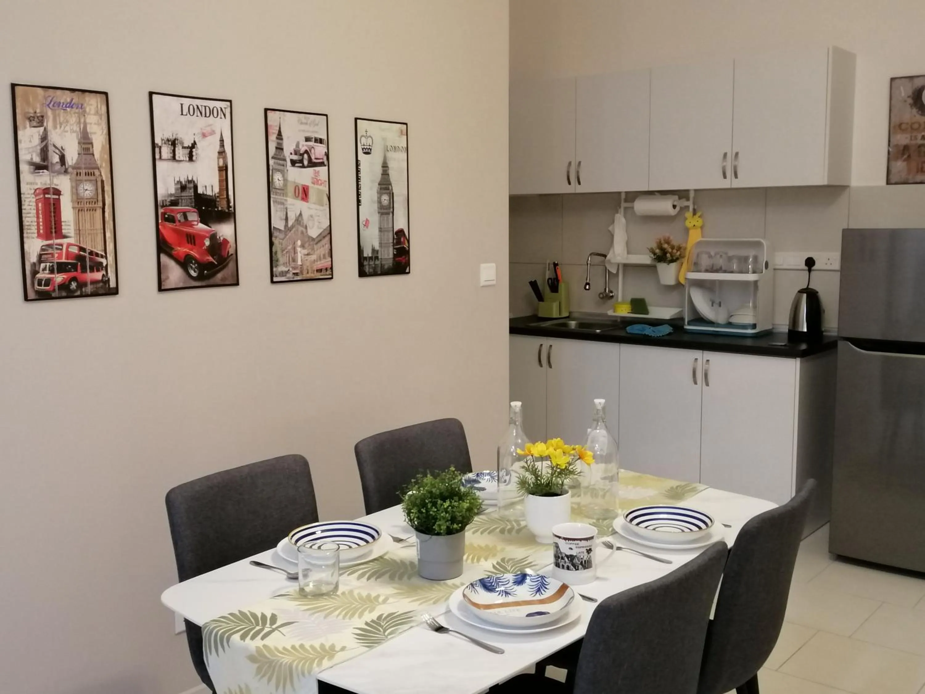 Dining area in Astetica Residences @ Seri Kembangan