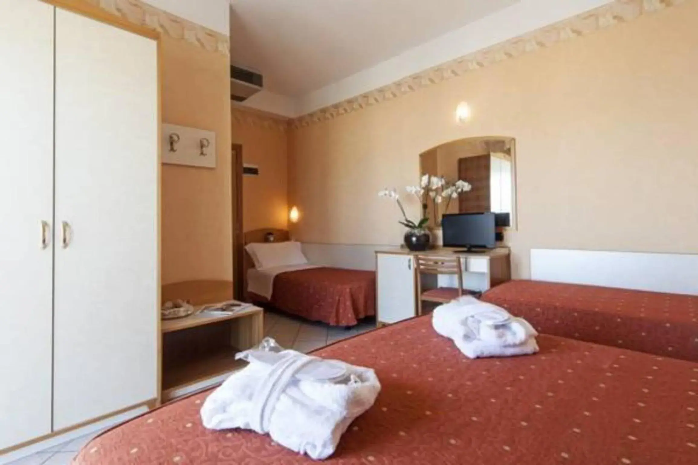 Bed in Hotel Ambra Bed in Hotel Ambra