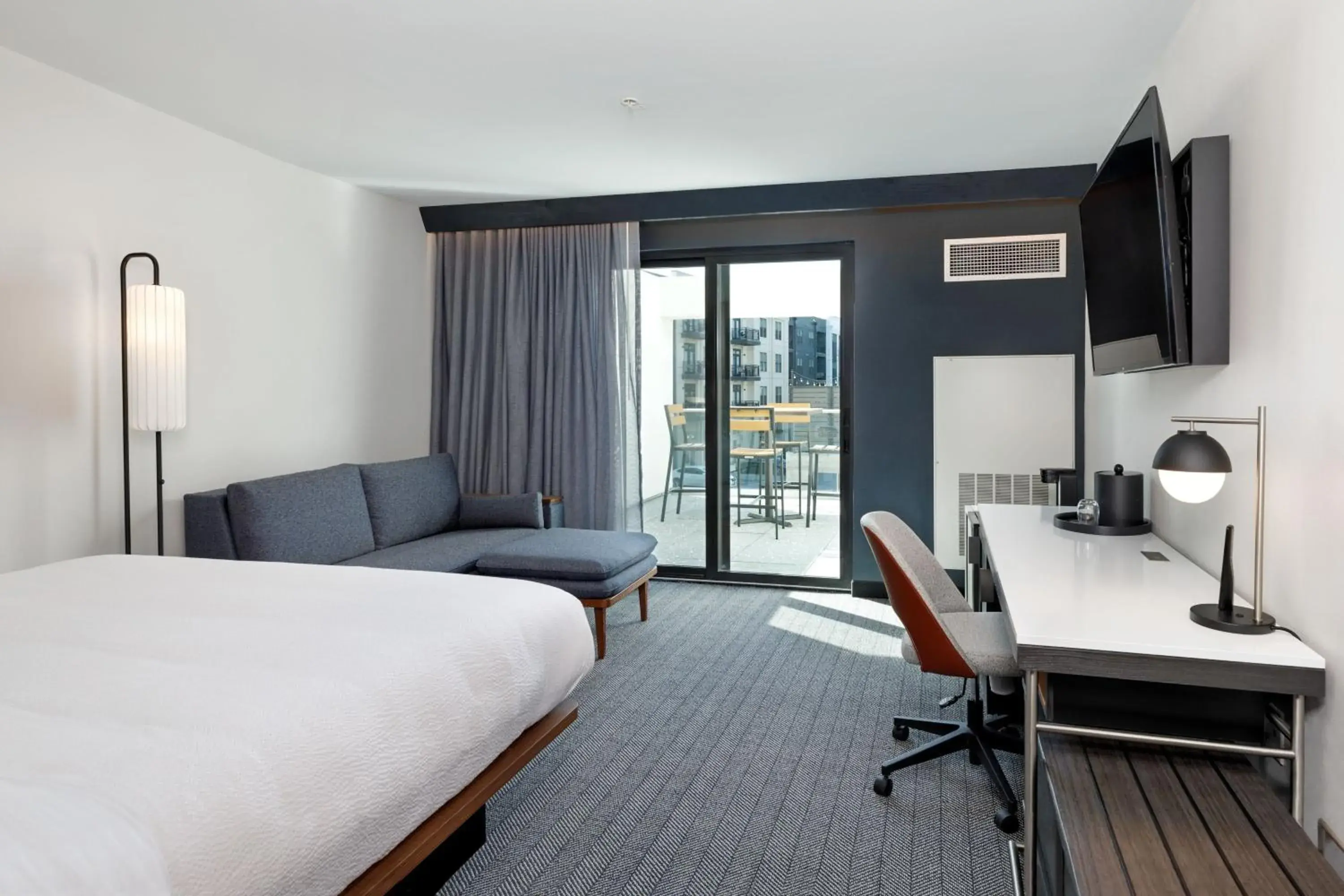 King Room with Fireplace and Terrace in Courtyard by Marriott Richmond Scott's Addition King Room with Fireplace and Terrace in Courtyard by Marriott Richmond Scott's Addition