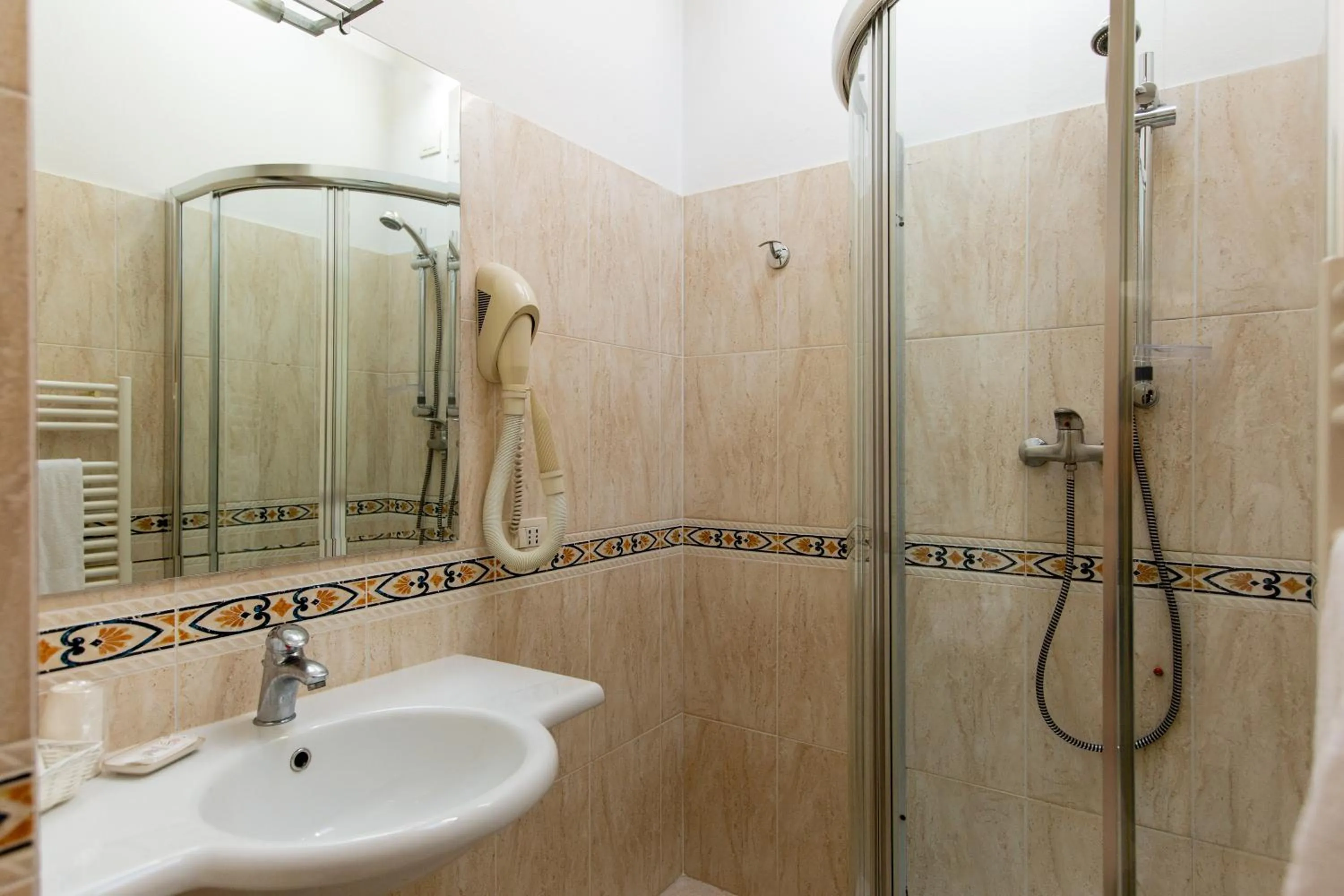 Bathroom in Hotel Sant'Andrea