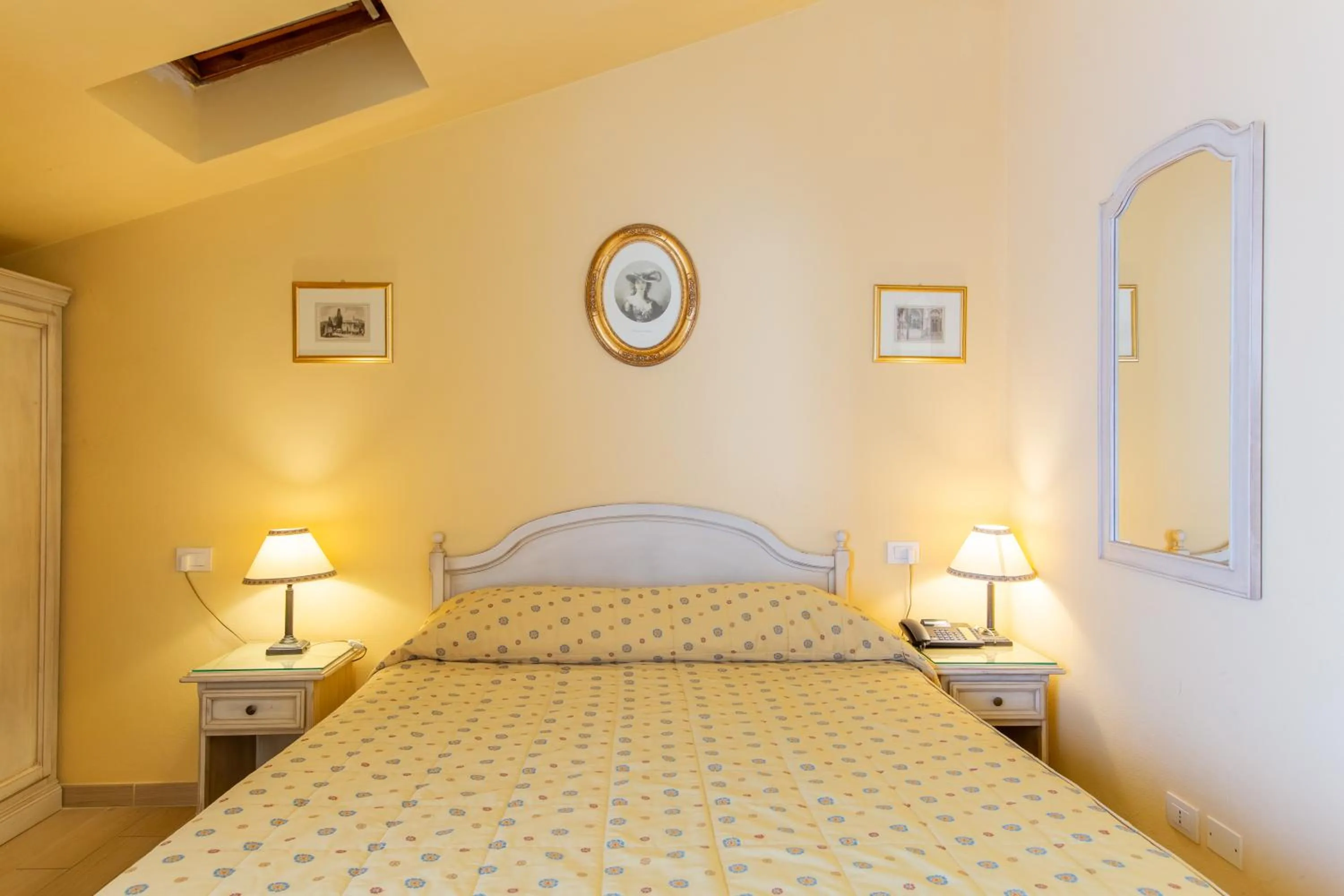 Bedroom, Bed in Hotel Sant'Andrea