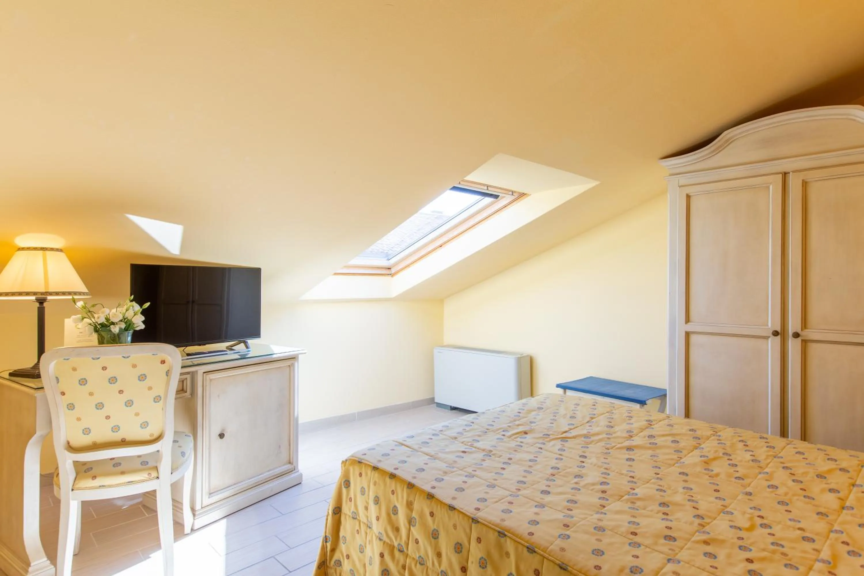 Bedroom, Bed in Hotel Sant'Andrea