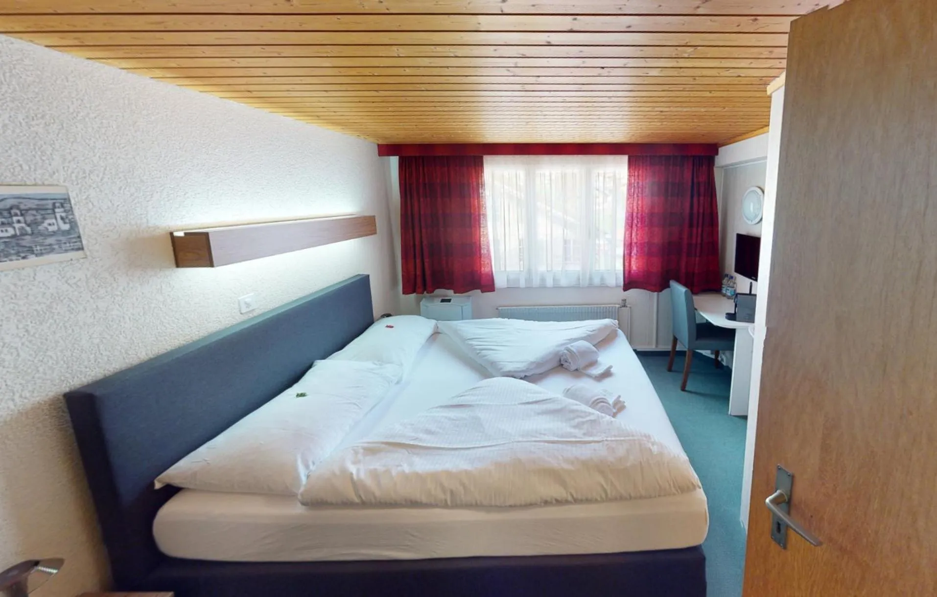 Bed in Boutique Hotel & Restaurant Bären Ringgenberg