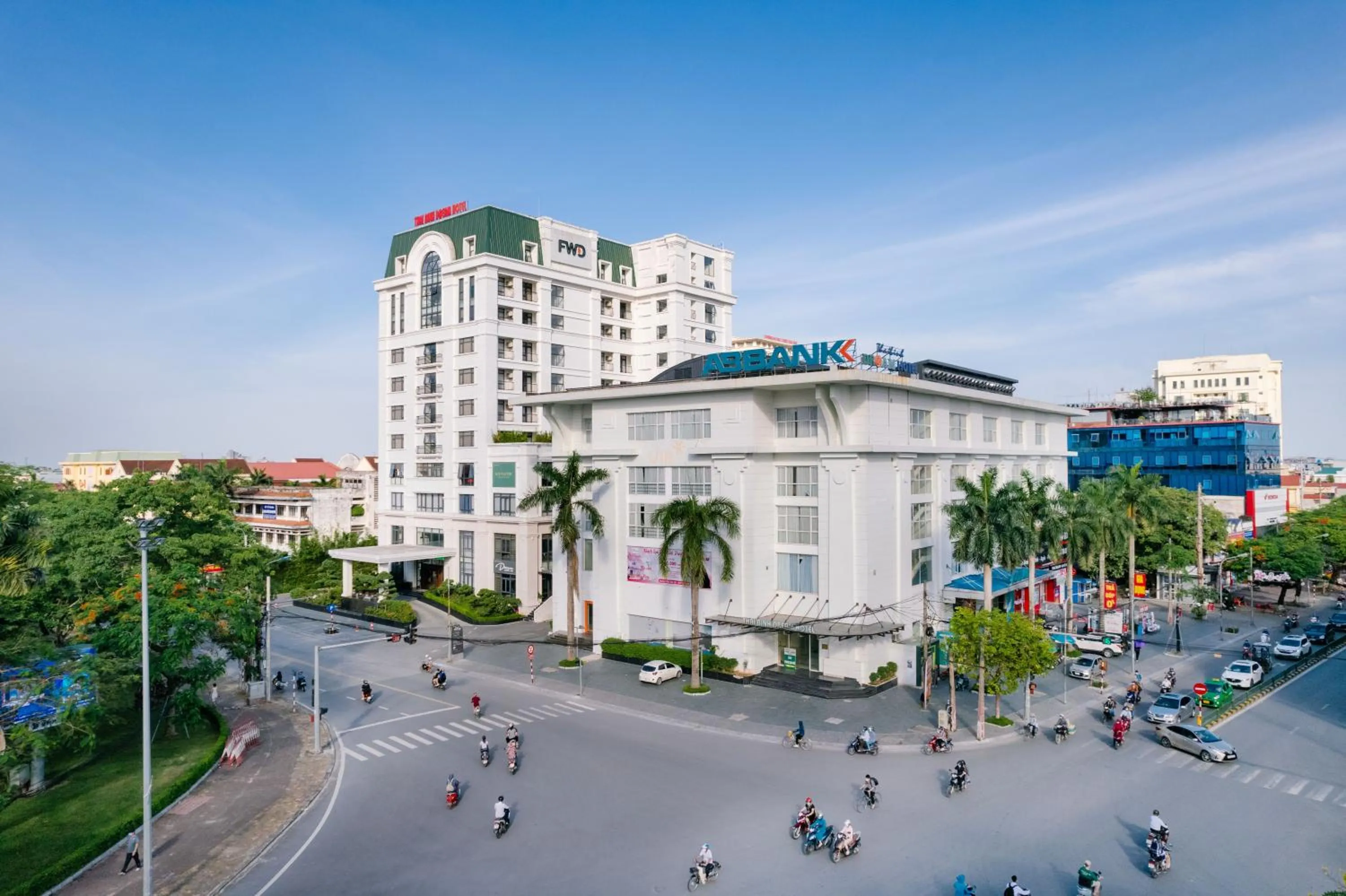 Property building in Khách sạn Thái Bình Dream