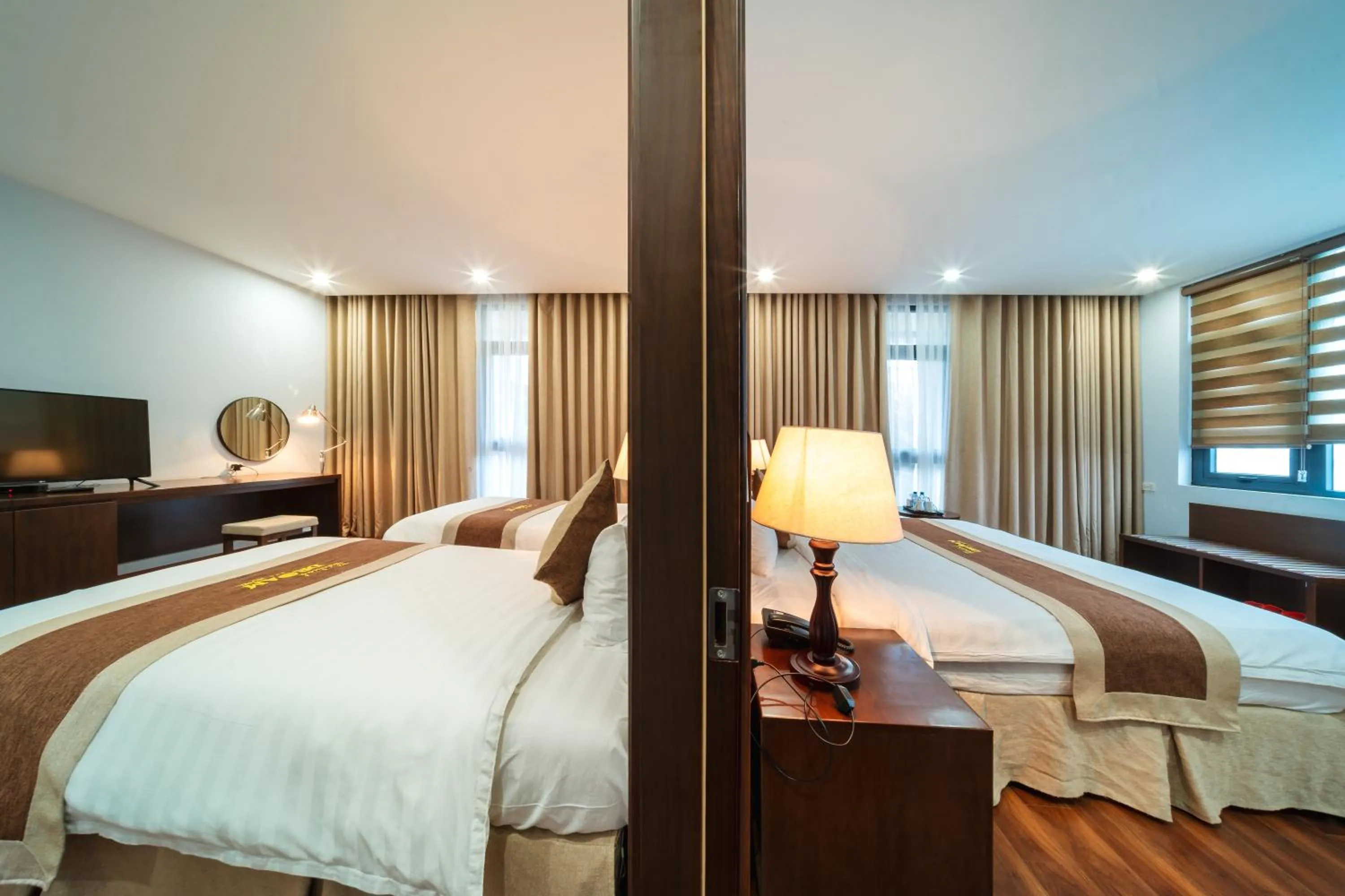 Photo of the whole room, Bed in Khách sạn Thái Bình Dream