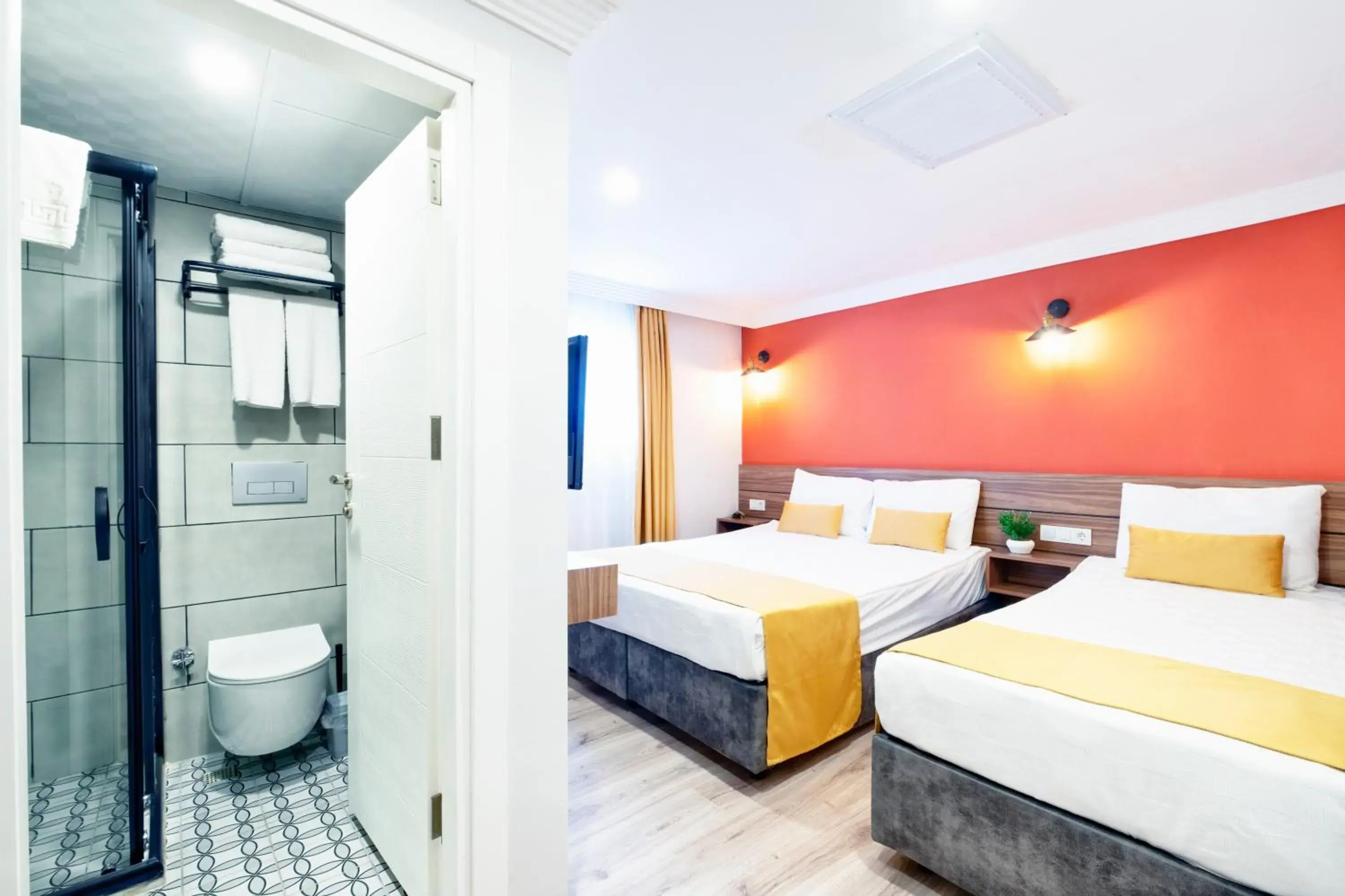 Photo of the whole room, Bed in Terra Rossa Photo of the whole room, Bed in Terra Rossa