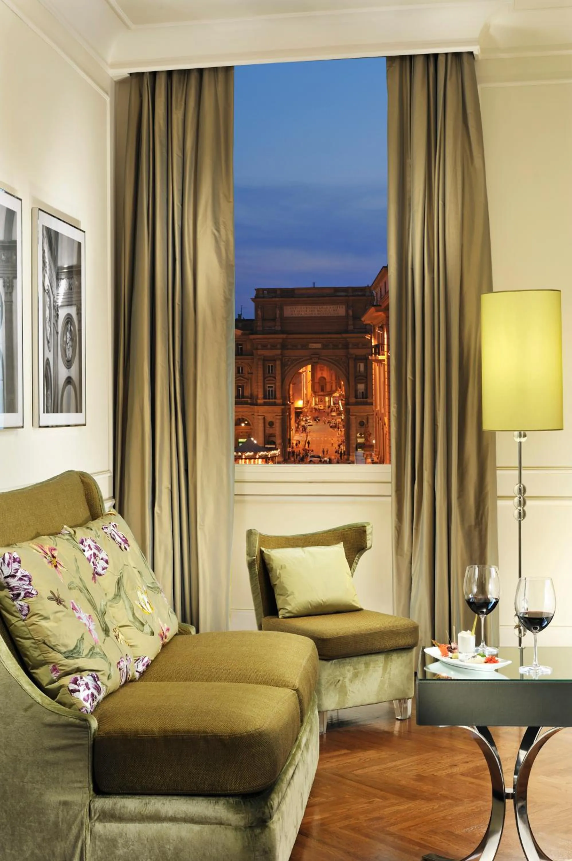 View (from property/room) in Brunelleschi Hotel