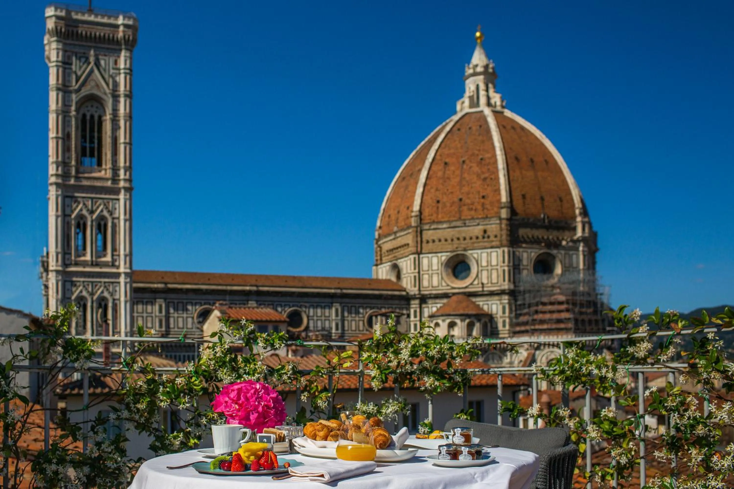 View (from property/room) in Brunelleschi Hotel