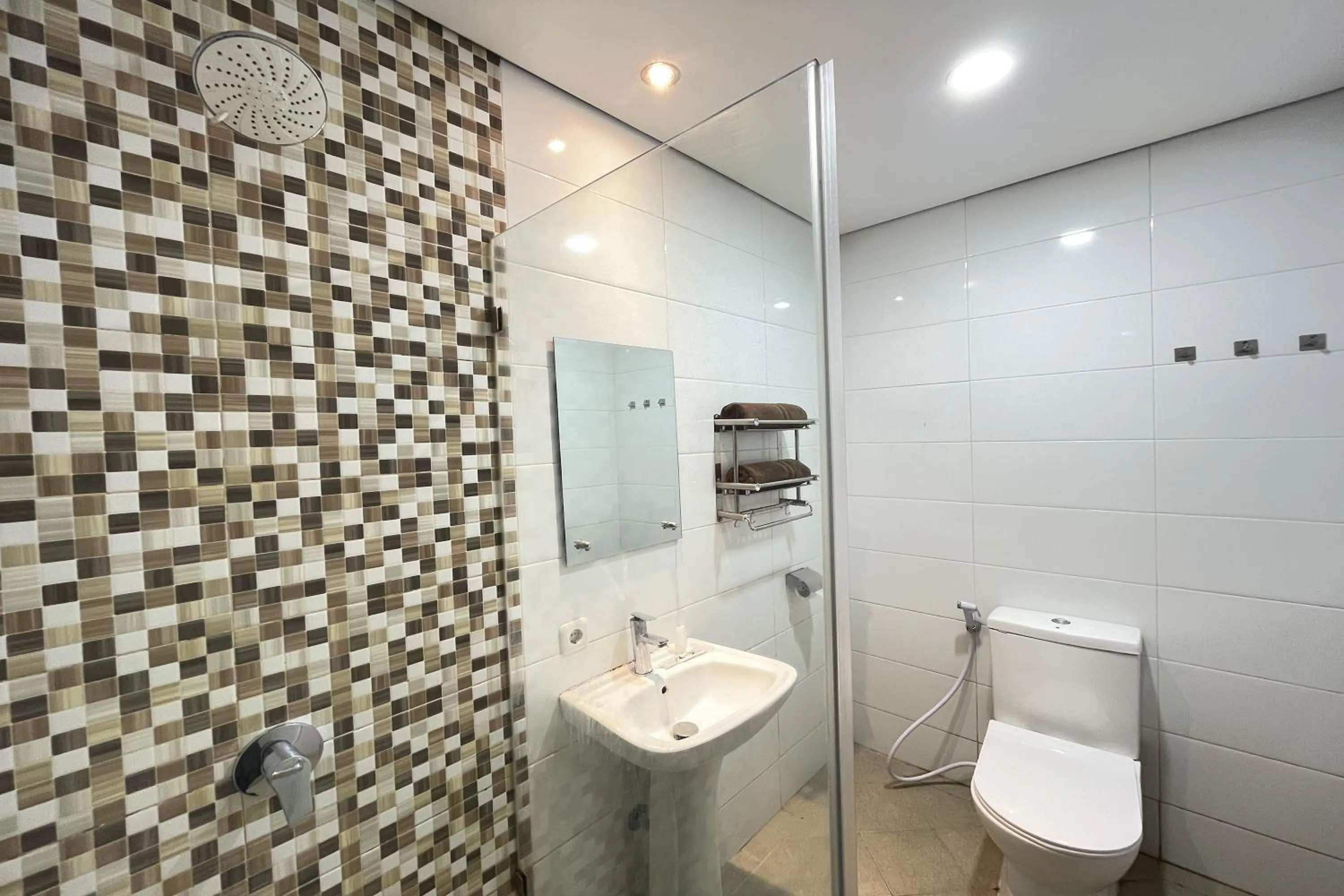 Bathroom in Hotel Lengkong 2