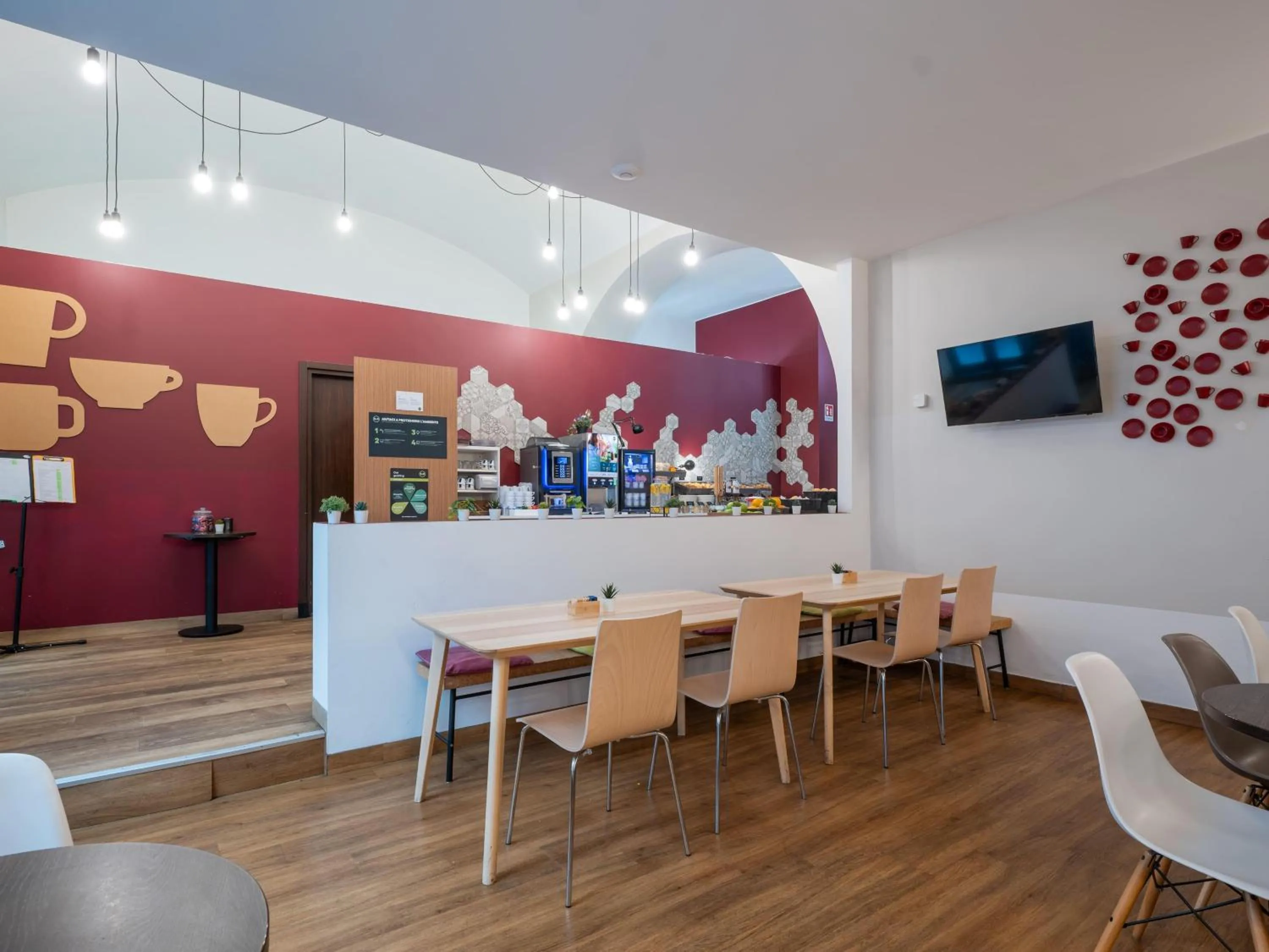 Lounge or bar in B&B Hotel Trieste