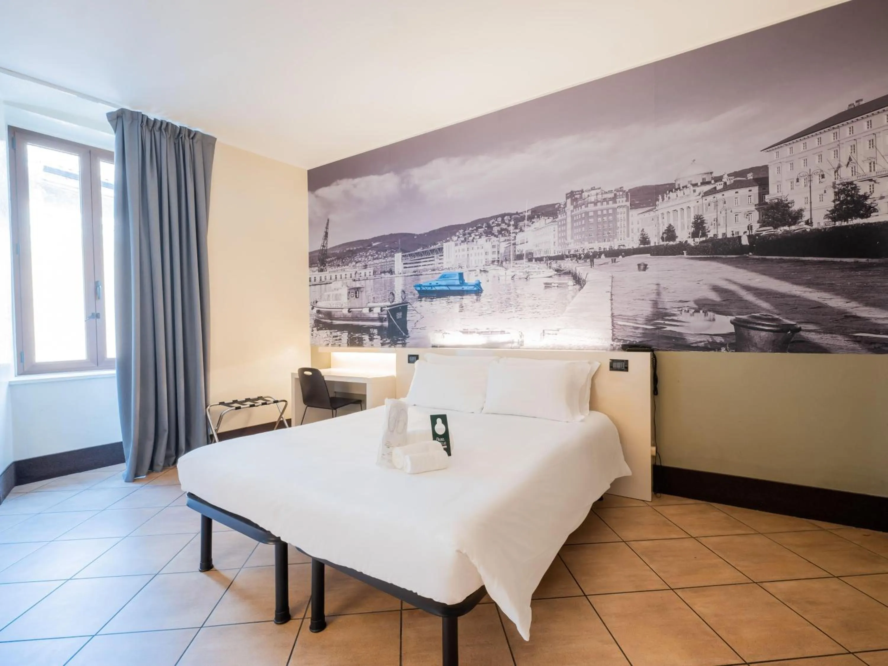 Superior Double Room - single occupancy in B&B Hotel Trieste