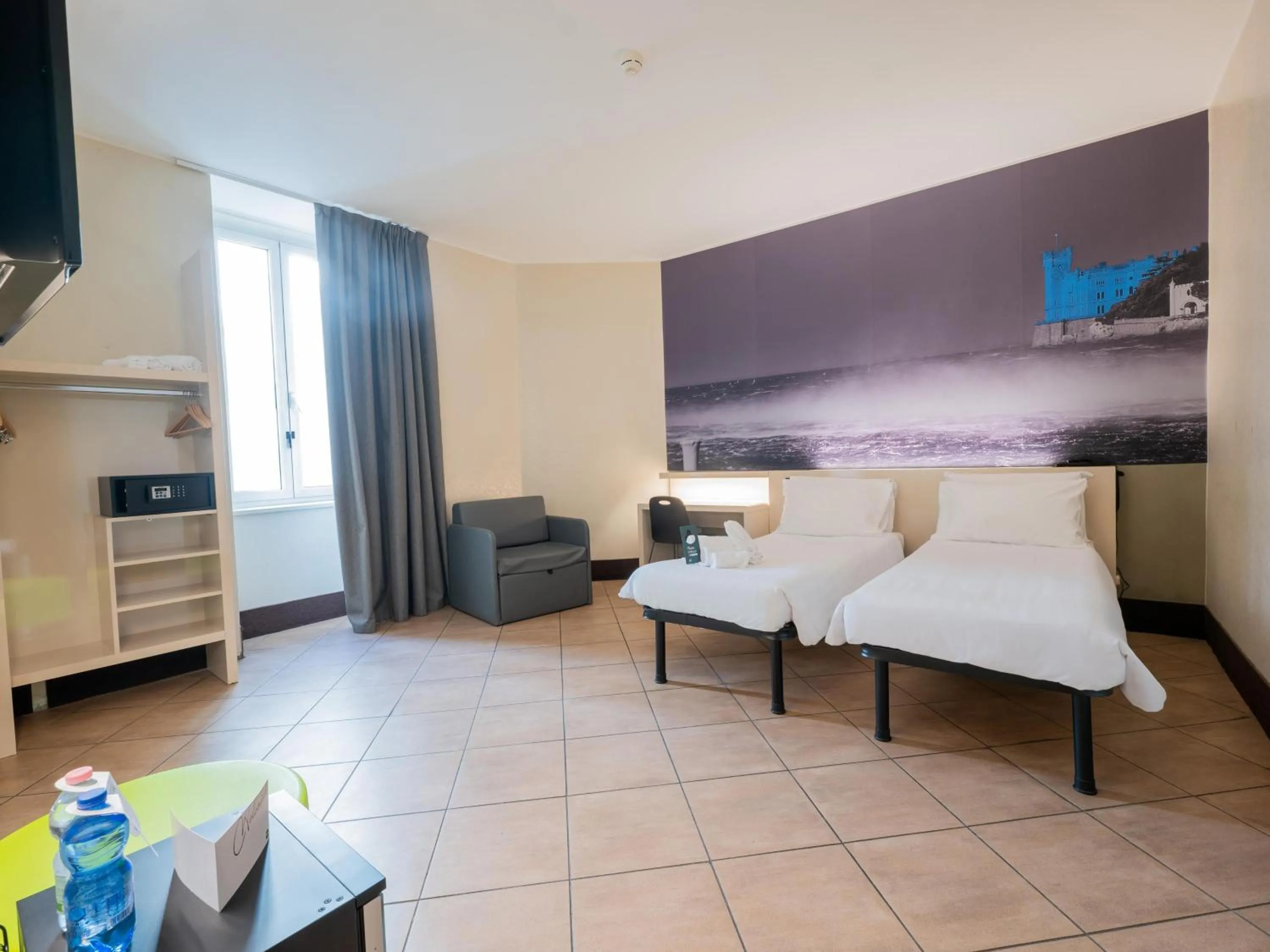 Superior Twin Room - single occupancy in B&B Hotel Trieste