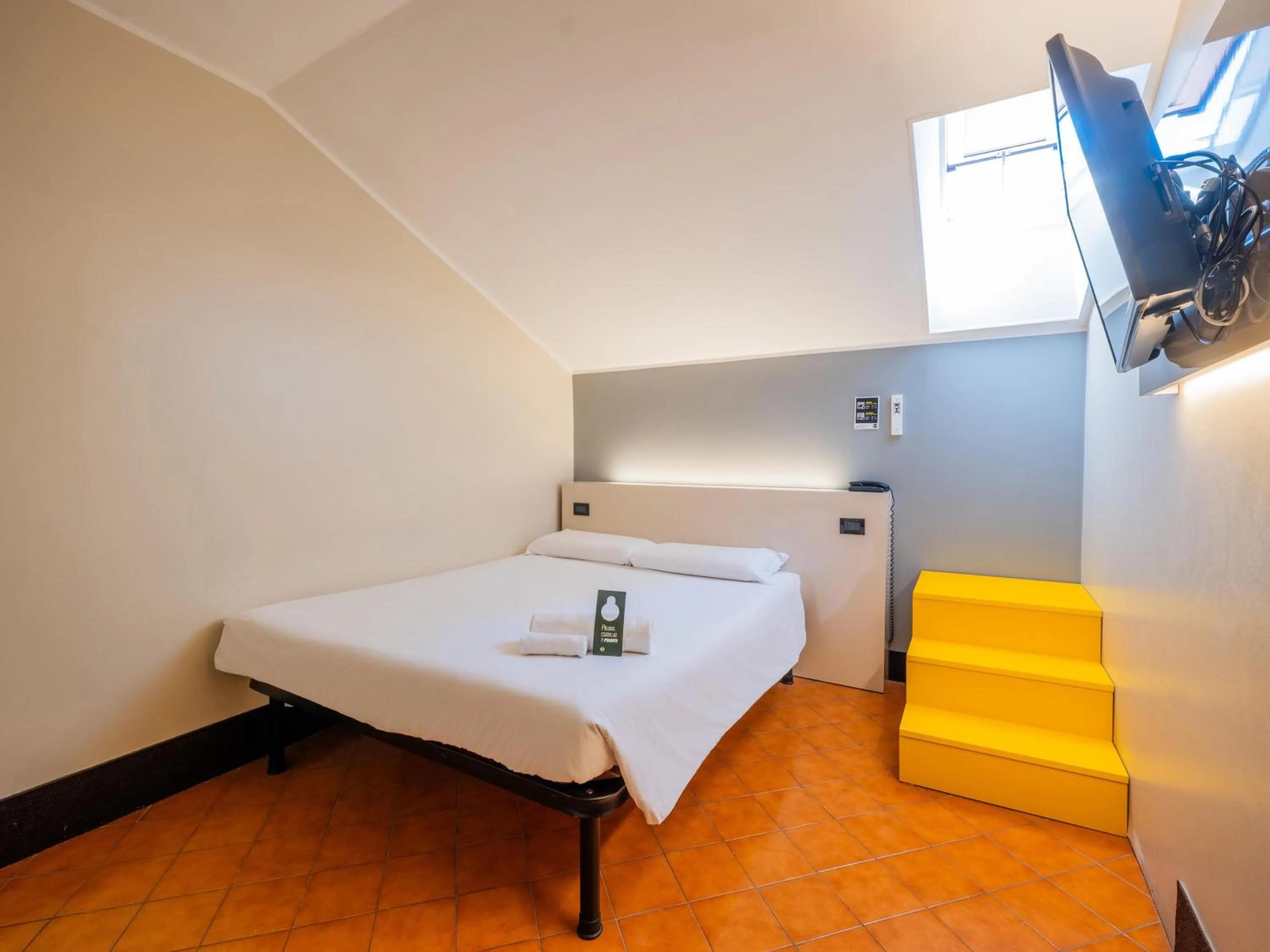 Economy Double Room - single occupancy in B&B Hotel Trieste
