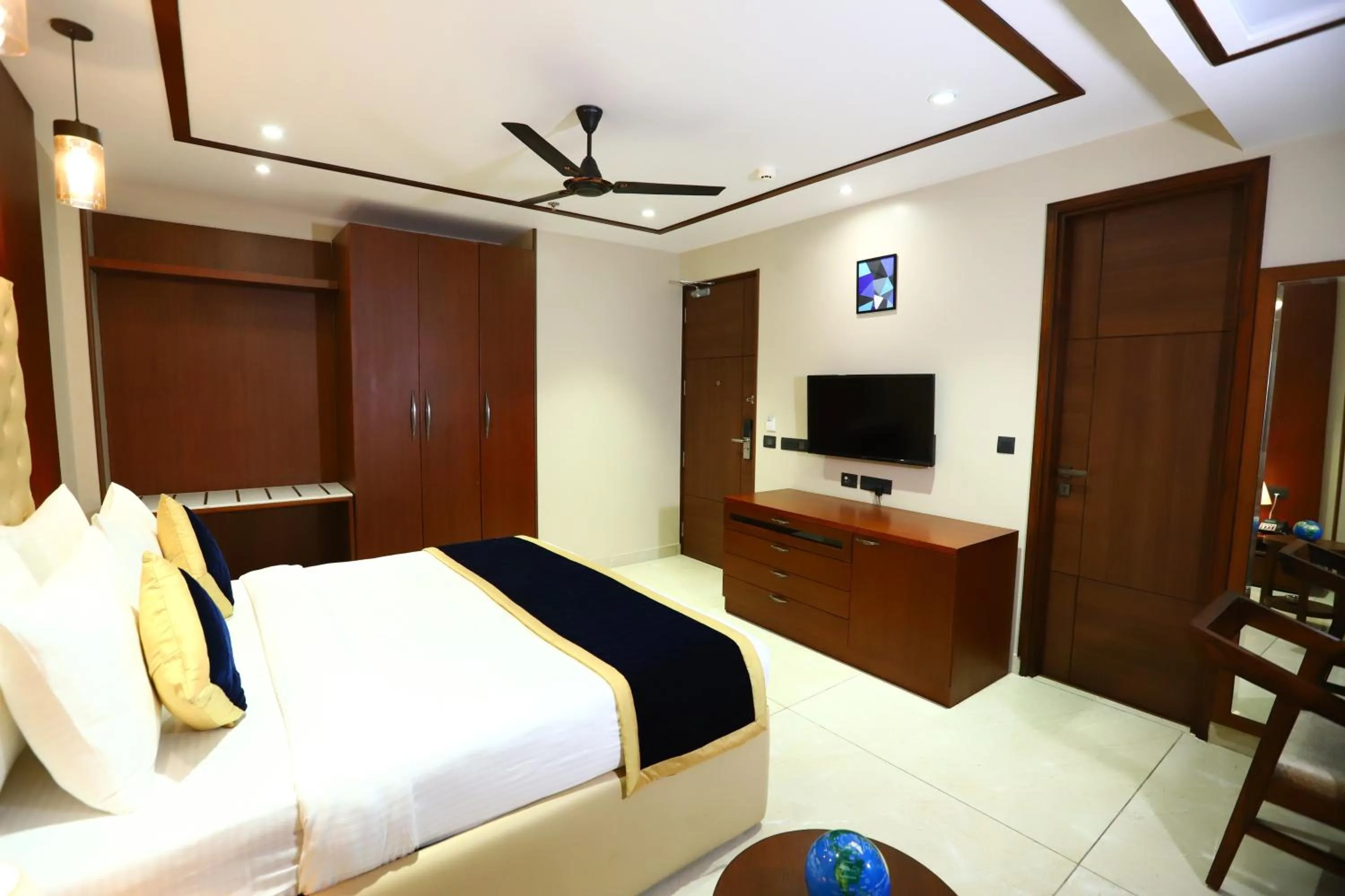 TV and multimedia, Bed in Sanca International Hotel in Patel Nagar Delhi
